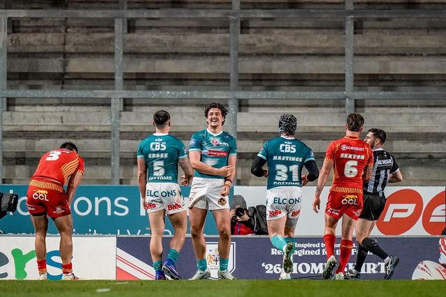 Jake Davies of St Helens celebrates his try during the Betfred Challenge Cup Quarter Final match St Helens vs Catalans Dragons at The BrewDog Stadium, St Helens, United Kingdom on 10 April 2026

(Photo by Maynard Manyowa/News Images)