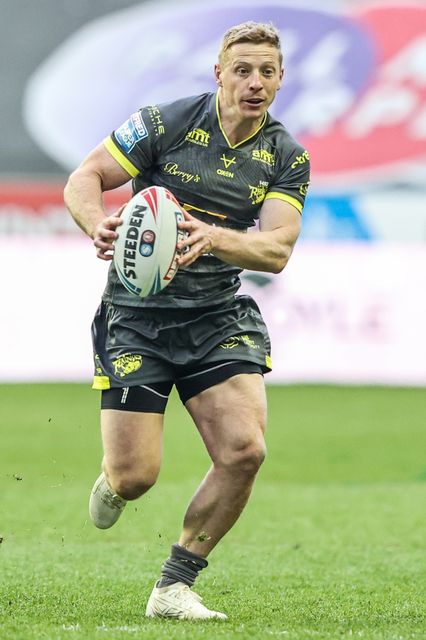 Lachie Miller of Leeds Rhinos breaks with the ball during the Betfred Super League round 11 match Wigan Warriors vs Leeds Rhinos at The Brick Community Stadium, Wigan, United Kingdom on 15 May 2026

(Photo by Alfie Cosgrove/News Images)