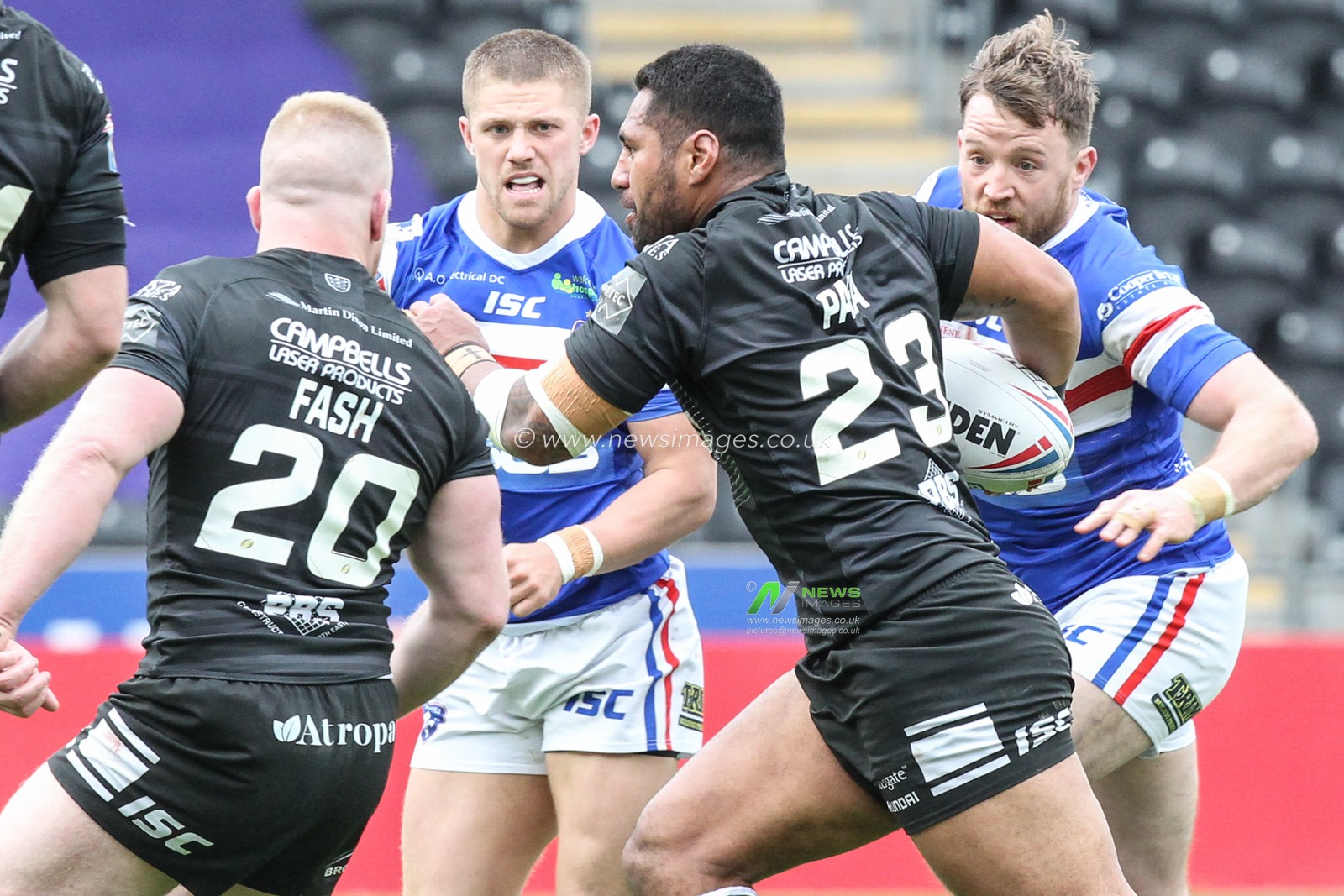 28th April 2019 , KCOM Stadium, Hull, England; Betfred Super League, Round 13, Hull FC vs Wakefield Trinity ; Mickey Paea (23) of Hull FC runs with the ball


Credit: David Greaves/News Images