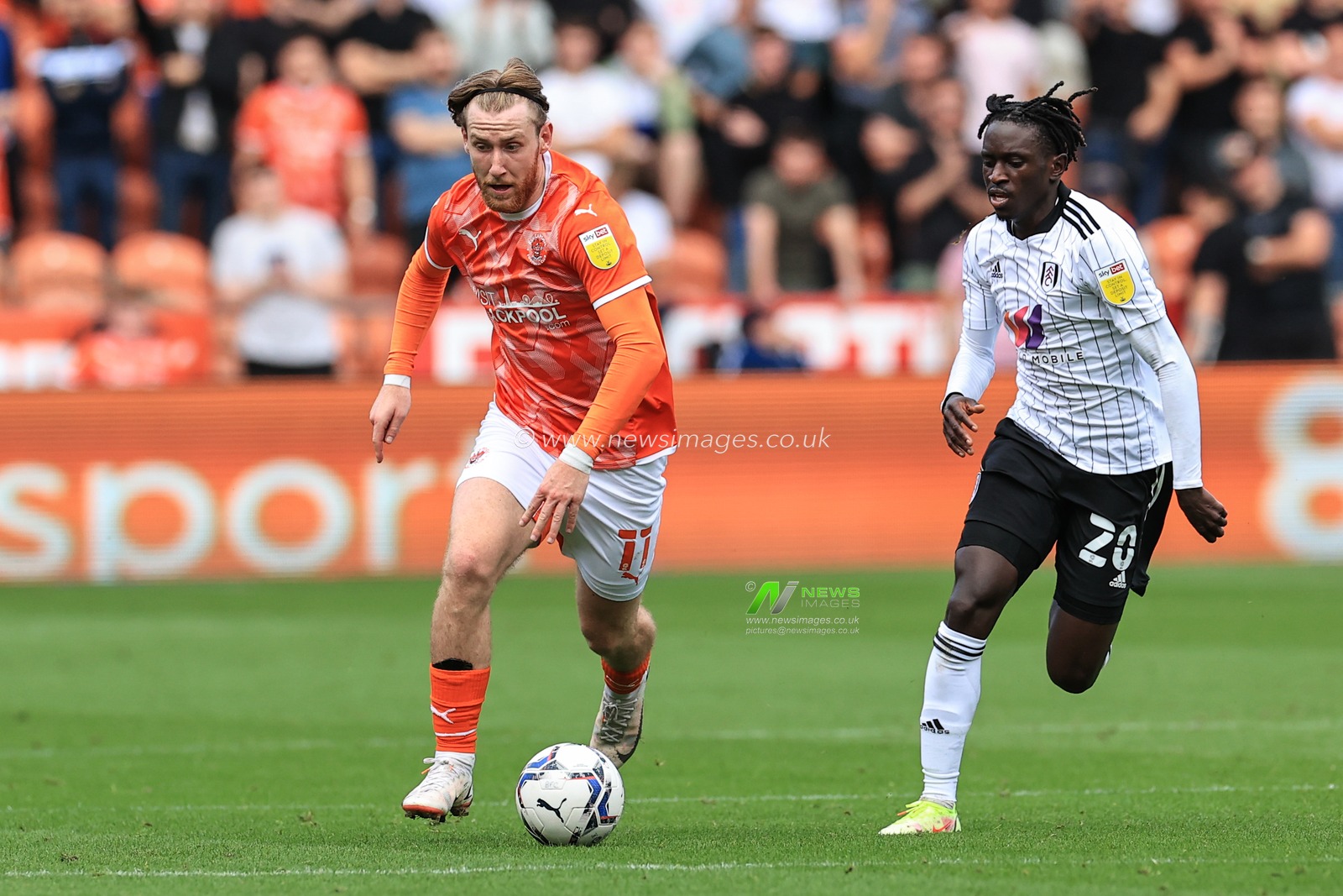Josh Bowler #11 of Blackpool in action during the game