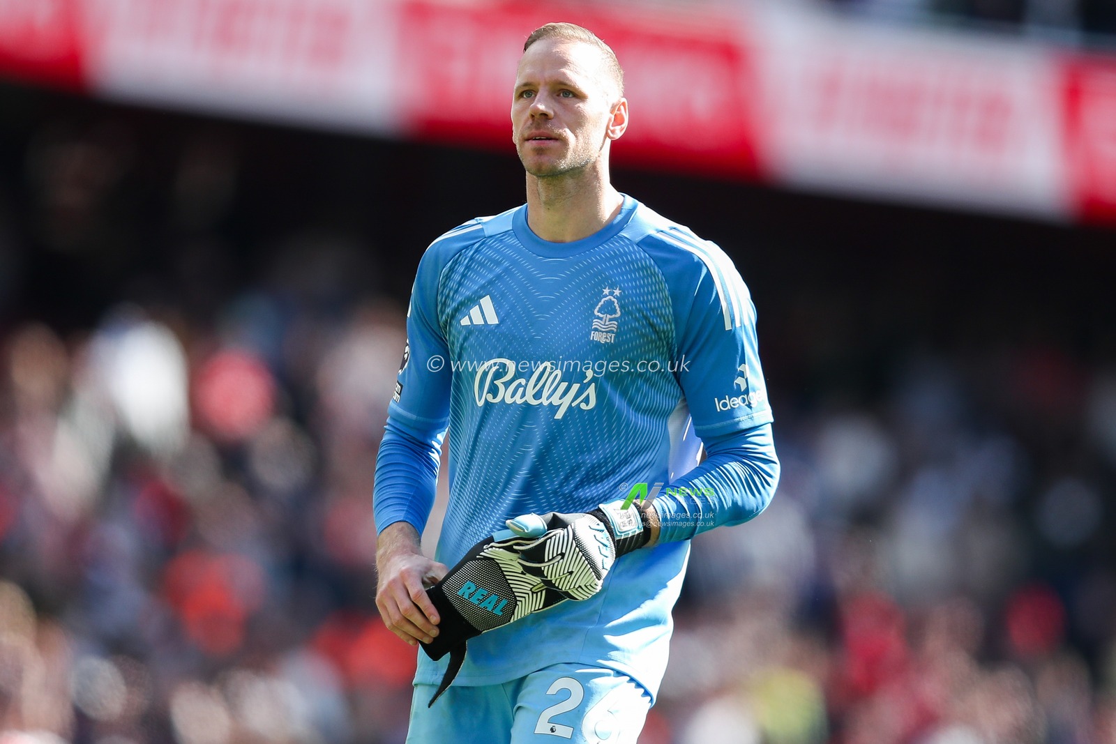 Matz Sels of Nottingham Forest looks dejected after the teams defeat the Premier League match Arsenal vs Nottingham Forest at Emirates Stadium, London, United Kingdom, 13th September 2025

(Photo by Izzy Poles/News Images)
