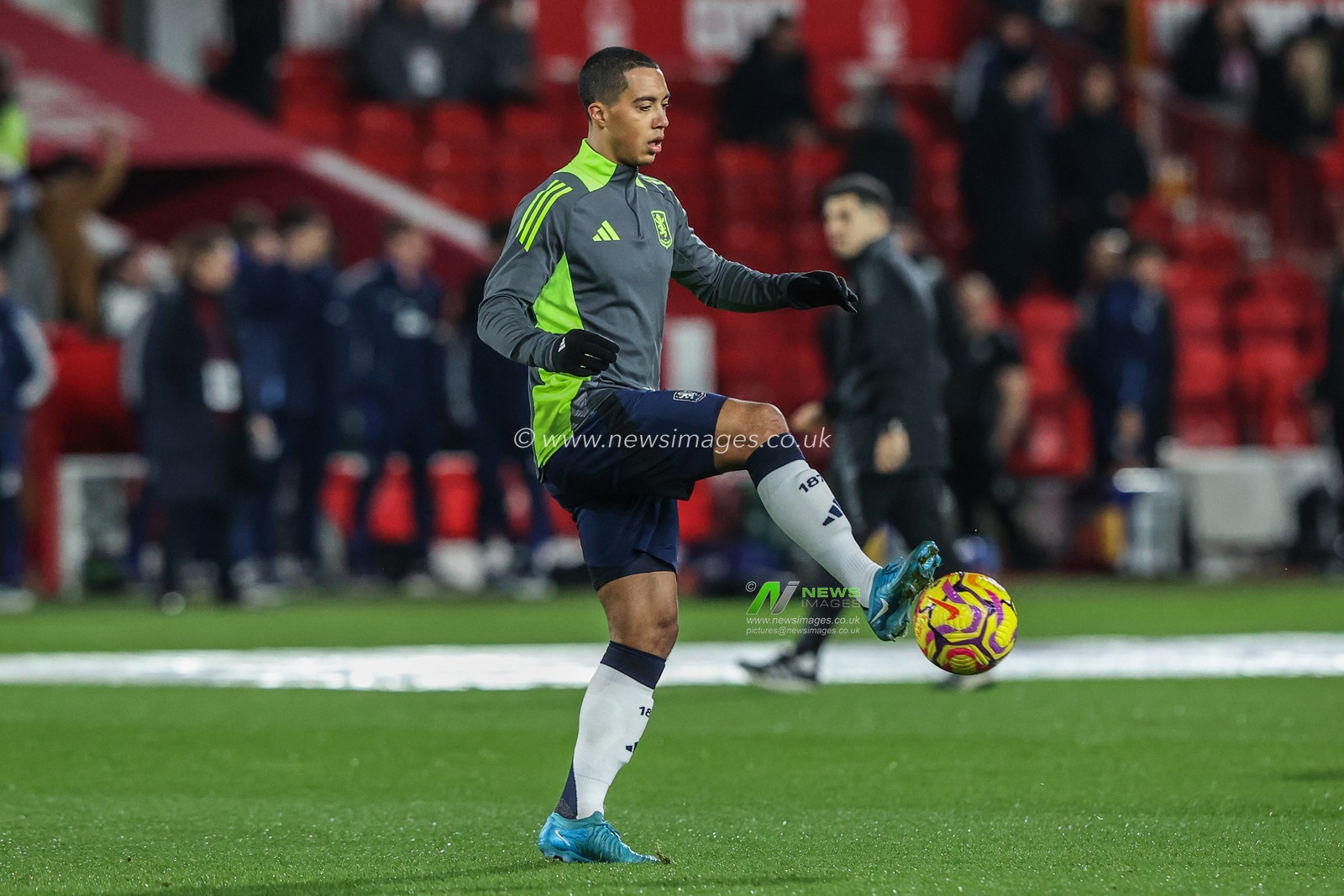 Youri Tielemans of Aston Villa in the pregame warmup session during the Premier League match Nottingham Forest vs Aston Villa at City Ground, Nottingham, United Kingdom, 14th December 2024

(Photo by Alfie Cosgrove/News Images)
