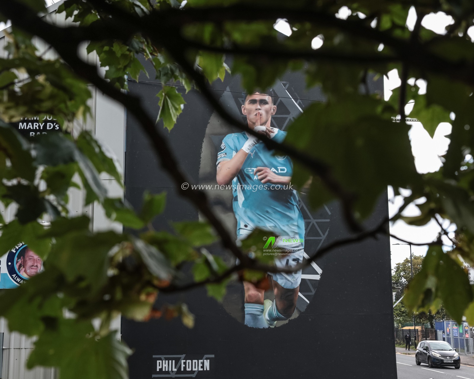 A Phil Foden of Manchester City mural on the side of the Mary D’s bar gable end during the Premier League match Manchester City vs Coventry City at Etihad Stadium, Manchester, United Kingdom on 05 September 2026

(Photo by Mark Cosgrove/News Images)