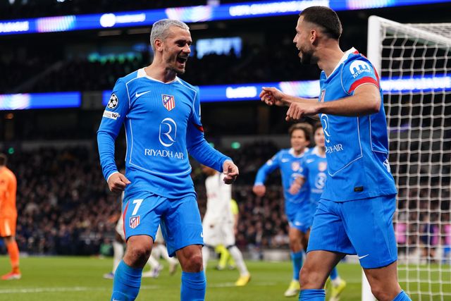 Antoine Griezmann of Atlético Madrid and David Hancko of Atlético Madrid celebrate 2-2 equaliser during the UEFA Champions League match Tottenham Hotspur vs Atletico Madrid at Tottenham Hotspur Stadium, London, United Kingdom on 18 March 2026

(Photo by Harvey Murphy/News Images)