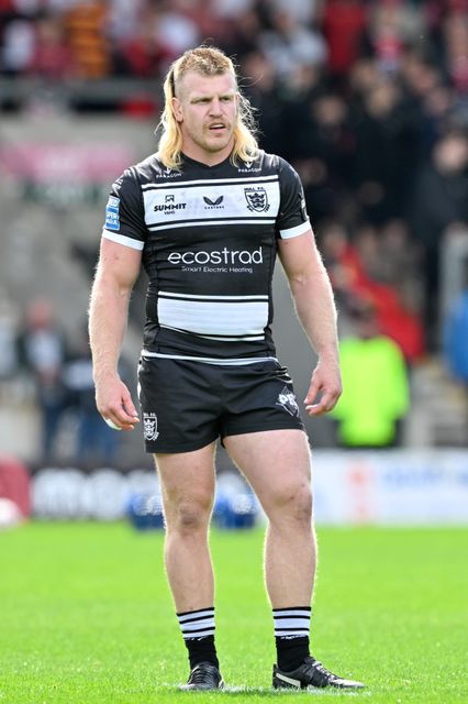 Brad Fash Hull FC warms up ahead of the Betfred Super League Round 16 match Salford Red Devils vs Hull FC at Salford Community Stadium, Eccles, United Kingdom, 7th July 2024

(Photo by Cody Froggatt/News Images)