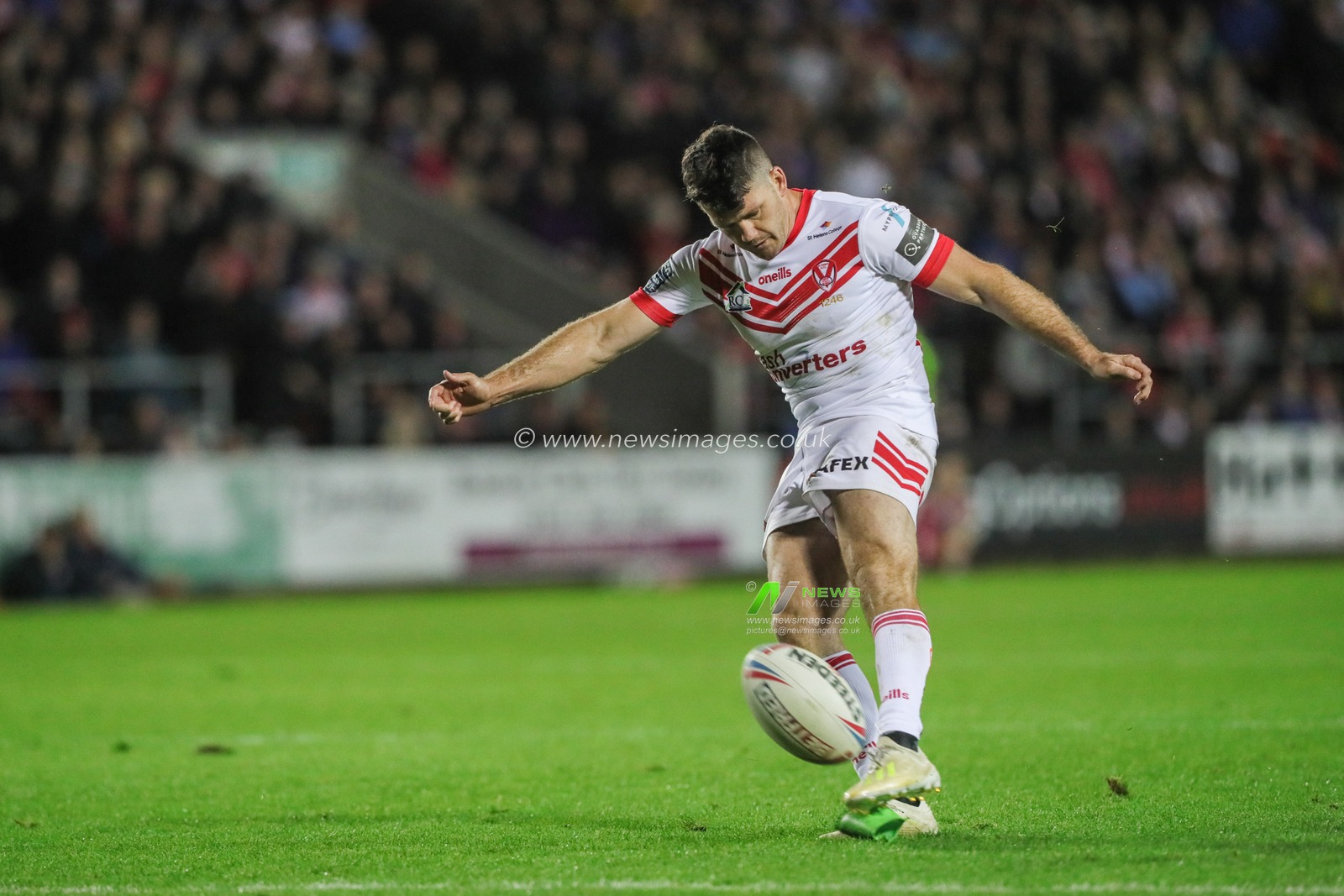 27th September 2019, Totally Wicked Stadium, St Helens, England; Betfred Super League Semi Final, Saint Helens v Wigan Warriors : Lachlan Coote (23) of St Helens converts 

Credit: Mark Cosgrove/News Images