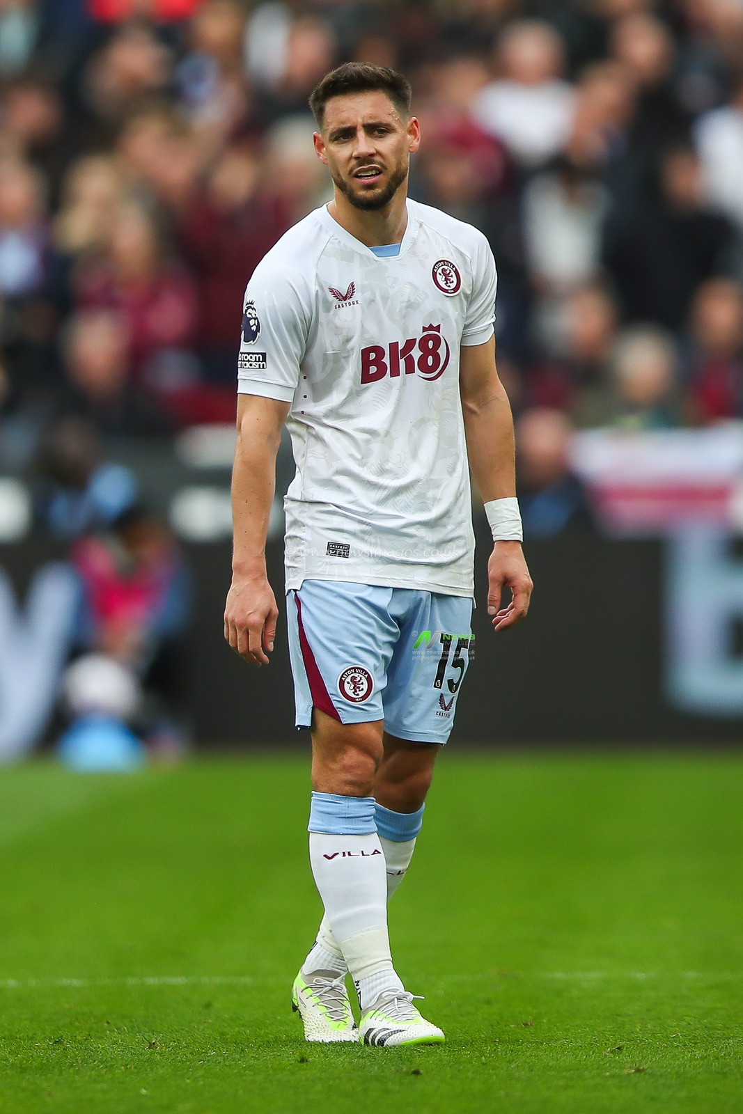 Ãlex Moreno of Aston Villa during the Premier League match West Ham United vs Aston Villa at London Stadium, London, United Kingdom, 17th March 2024

(Photo by Gareth Evans/News Images)