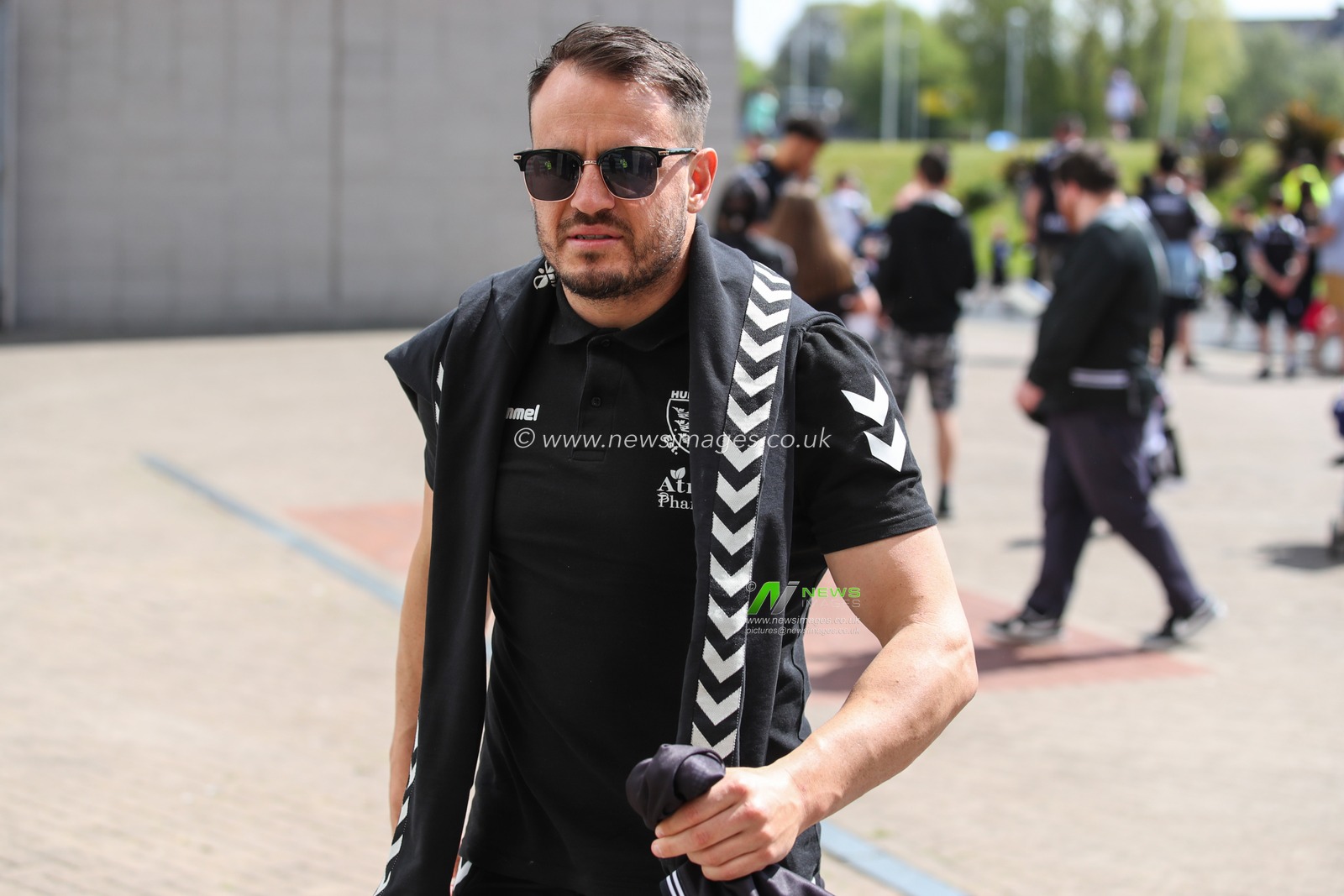 Josh Reynolds #6 of Hull FC arrives at the MKM Stadium