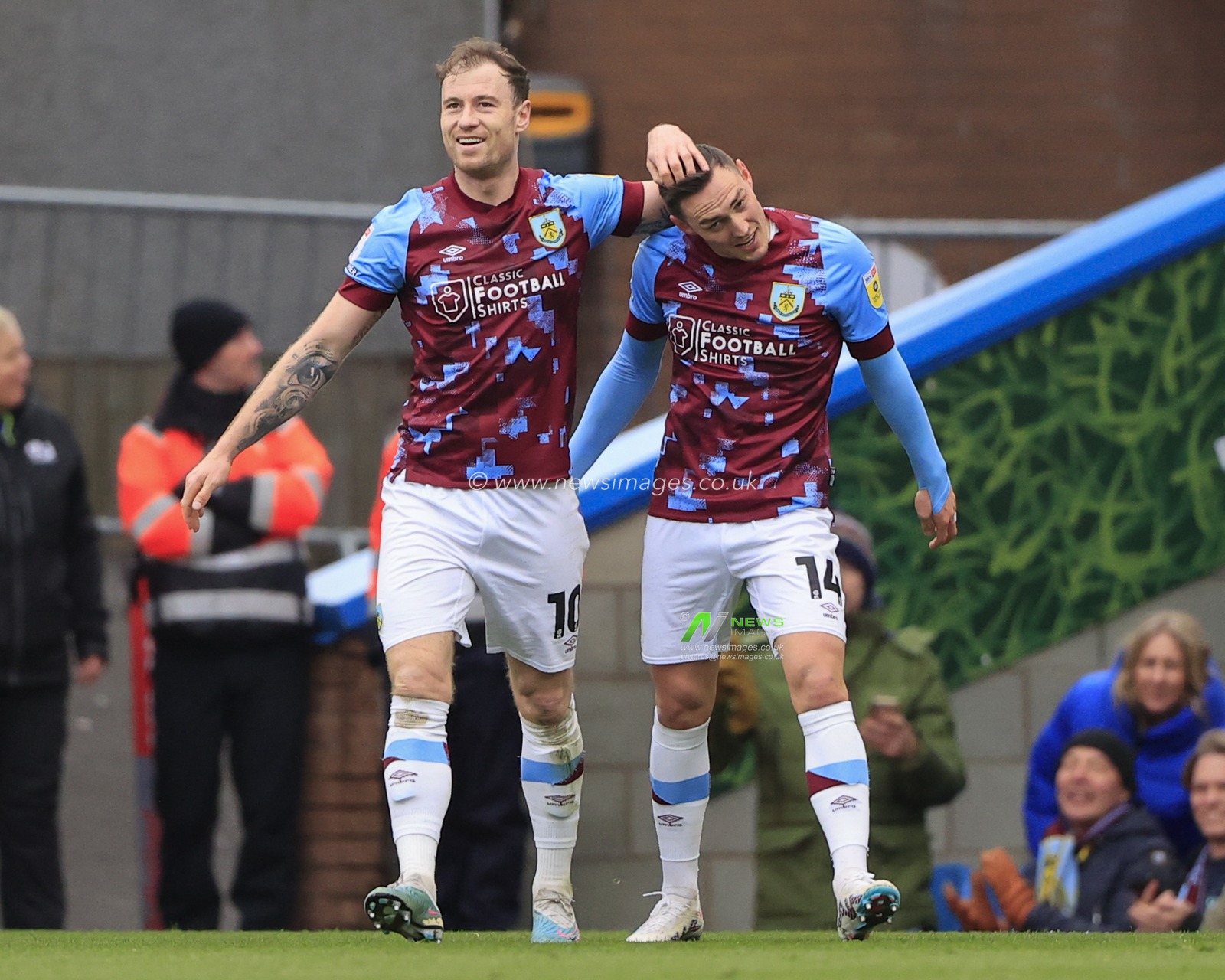 Connor Roberts #14 of Burnley celebrates with Ashley Barnes #10 after scoring to make it 2-0 to Burnley during the Sky Bet Championship match Burnley vs Huddersfield Town at Turf Moor, Burnley, United Kingdom, 25th February 2023

(Photo by Conor Molloy/News Images)