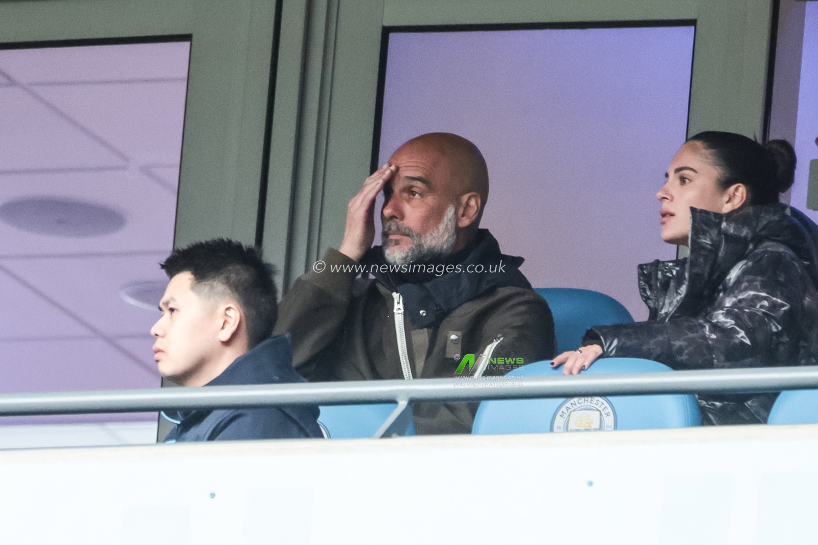 Pep Guardiola manager of Manchester City reacts after a City chance on goal during the Emirates FA Cup Quarter-Final match Manchester City vs Liverpool at Etihad Stadium, Manchester, United Kingdom on 04 April 2026

(Photo by Mark Cosgrove/News Images)