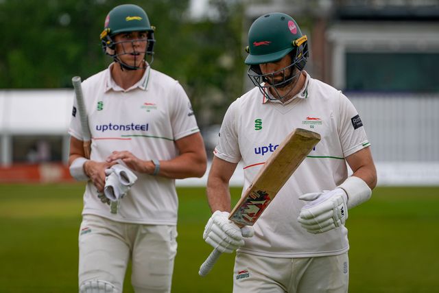 Stephen Eskinazi walks off at lunch after scoring his 100 during the County Championship Division One day 3 Leicestershire vs Nottinghamshire at Grace Road, Leicester, United Kingdom on 03 May 2026

(Photo by Maynard Manyowa/News Images)