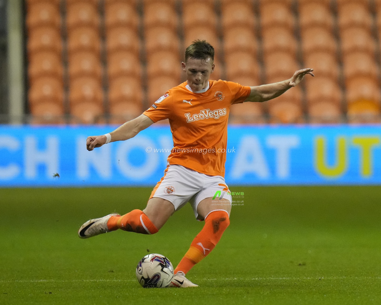 Andy Lyons #24 of Blackpool during the EFL Trophy match Blackpool vs Liverpool U21 at Bloomfield Road, Blackpool, United Kingdom, 10th October 2023

(Photo by Steve Flynn/News Images)