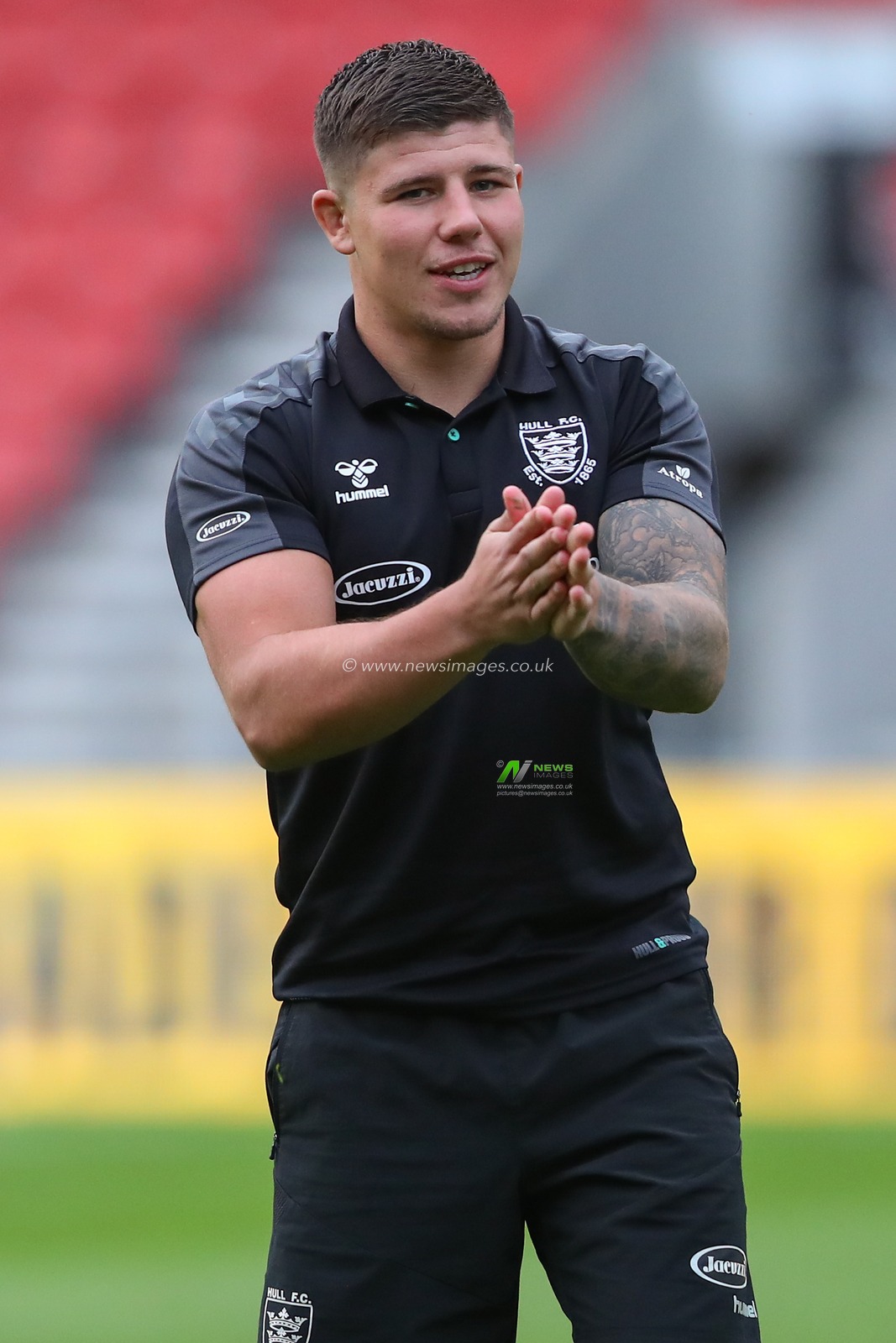 Joe Cator #15 of Hull FC arrives ahead of the Betfred Super League Round 27 match St Helens vs Hull FC at Totally Wicked Stadium, St Helens, United Kingdom, 22nd September 2023

(Photo by Gareth Evans/News Images)