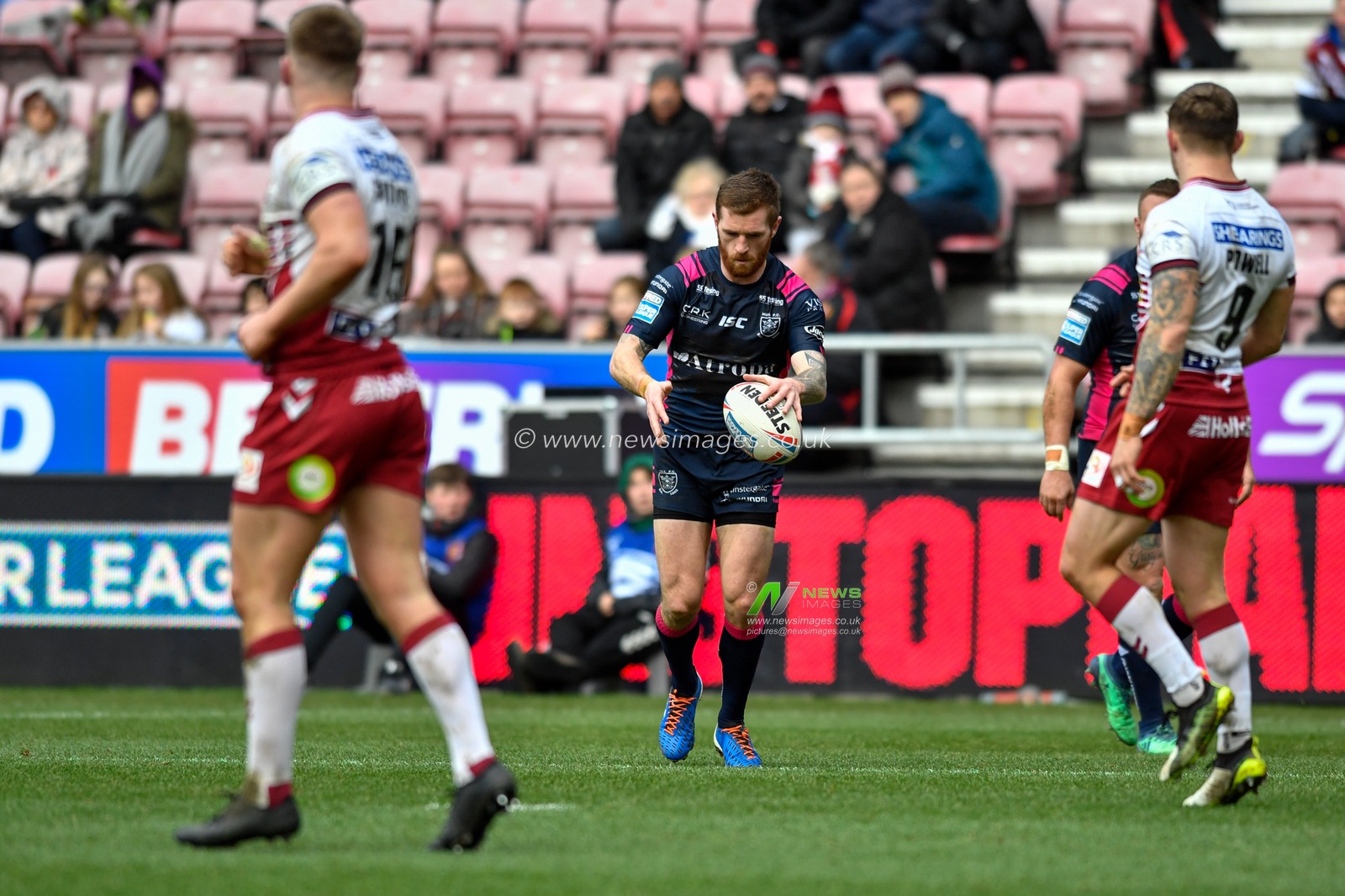 23rd February 2020, DW Stadium, Wigan, England; Betfred Super League, Wigan Warriors v Hull FC : Marc Sneyd (7) of Hull FC looks to kick the ball