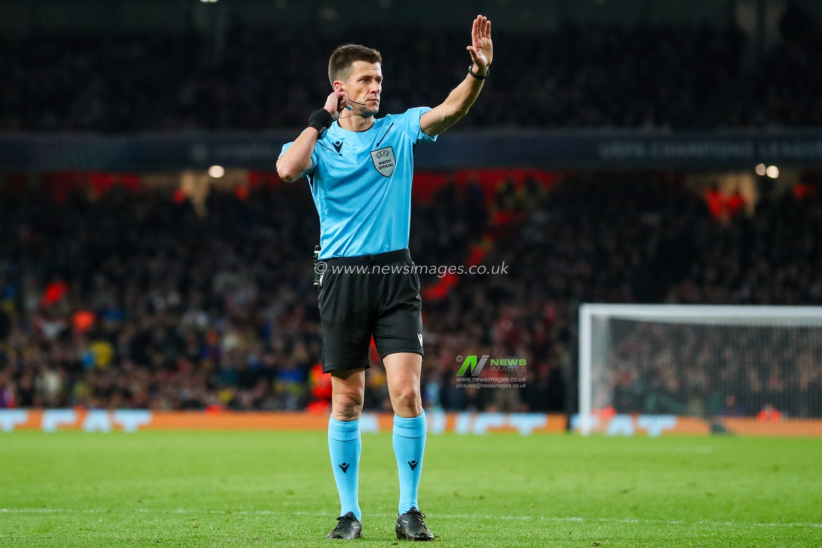 Referee BenoÃ®t Bastien in action during to the UEFA Champions League, League Stage Arsenal vs FC Shakhtar Donetsk at Emirates Stadium, London, United Kingdom, 22nd October 2024

(Photo by Izzy Poles/News Images)