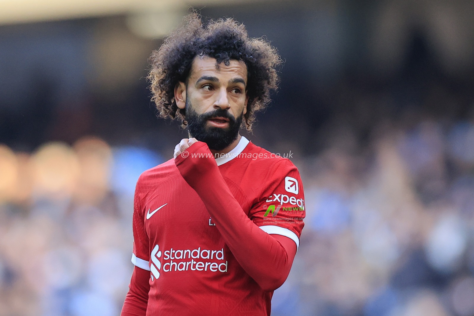 Mohamed Salah #11 of Liverpool during the Premier League match Manchester City vs Liverpool at Etihad Stadium, Manchester, United Kingdom, 25th November 2023

(Photo by Conor Molloy/News Images)