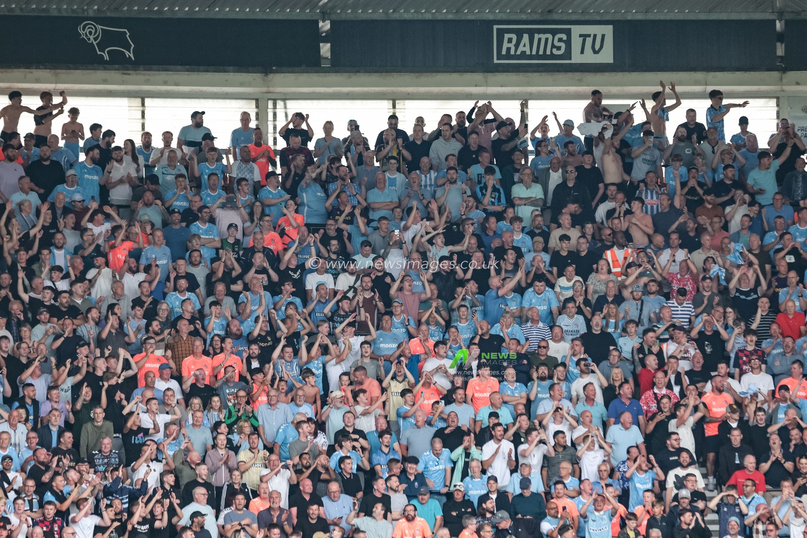 Coventry fans celebrate during the Sky Bet Championship match Derby County vs Coventry City at Pride Park Stadium, Derby, United Kingdom, 16th August 2025

(Photo by Mark Cosgrove/News Images)