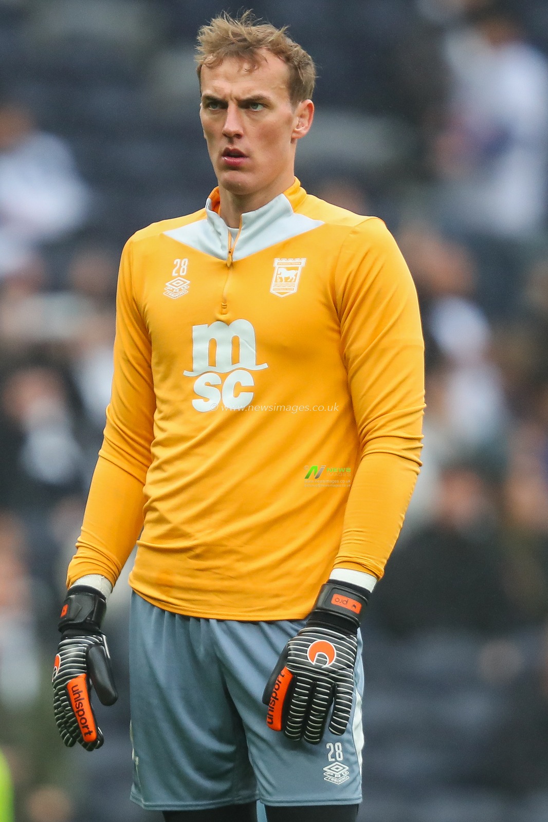 Christian Walton of Ipswich Town warms up prior to the Premier League match Tottenham Hotspur vs Ipswich Town at Tottenham Hotspur Stadium, London, United Kingdom, 10th November 2024

(Photo by Izzy Poles/News Images)