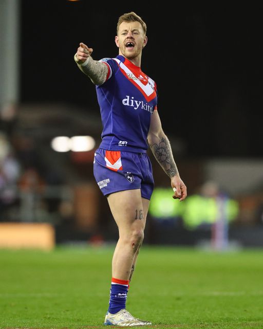 Tom Johnstone of Wakefield Trinity gives his teammates instructions during the Betfred Super League Round 6 match Leigh Leopards vs Wakefield Trinity at Leigh Sports Village, Leigh, United Kingdom, 28th March 2025

(Photo by Gareth Evans/News Images)