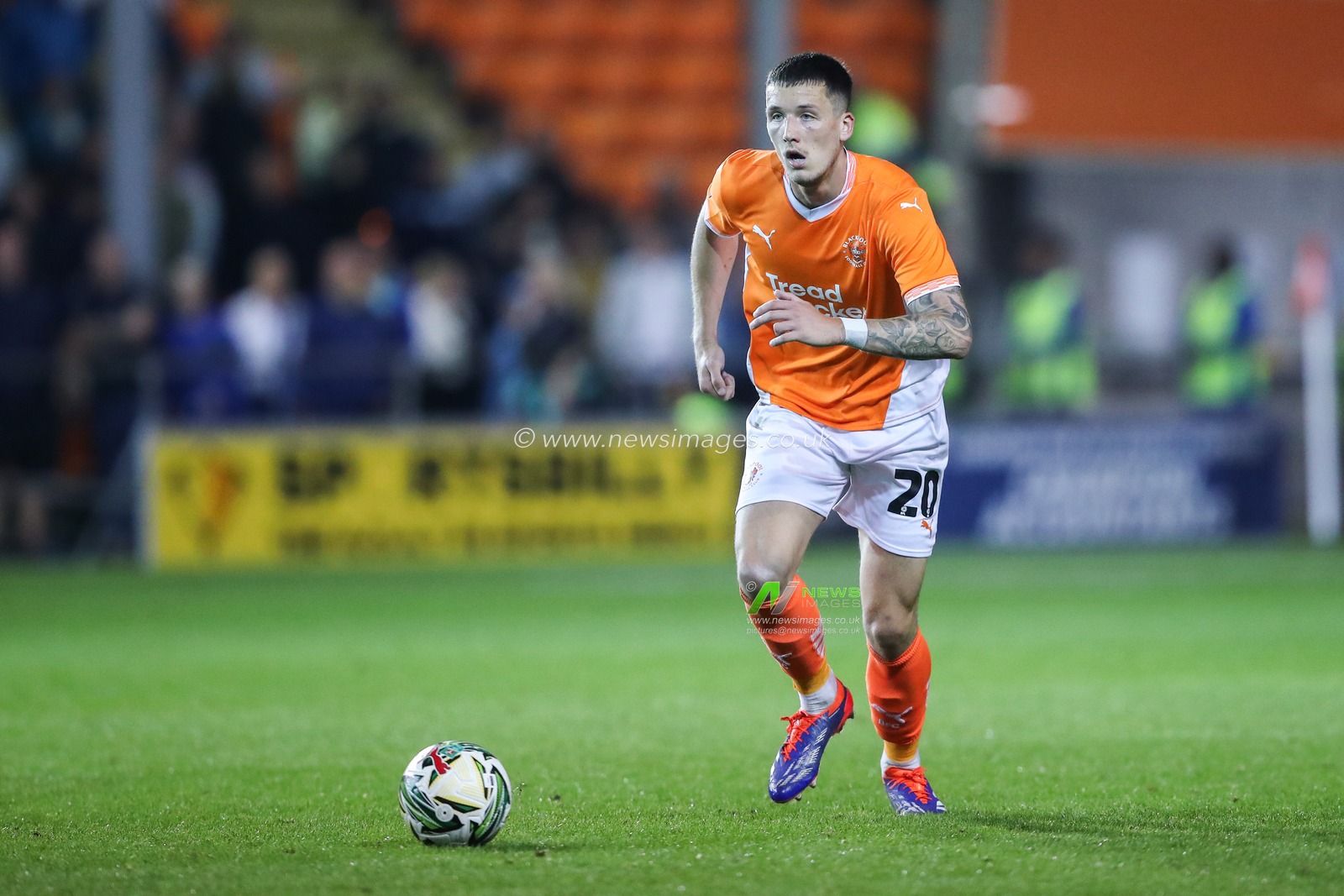 Oliver Casey of Blackpool during the Carabao Cup match Blackpool vs Sheffield Wednesday at Bloomfield Road, Blackpool, United Kingdom, 17th September 2024

(Photo by Gareth Evans/News Images)