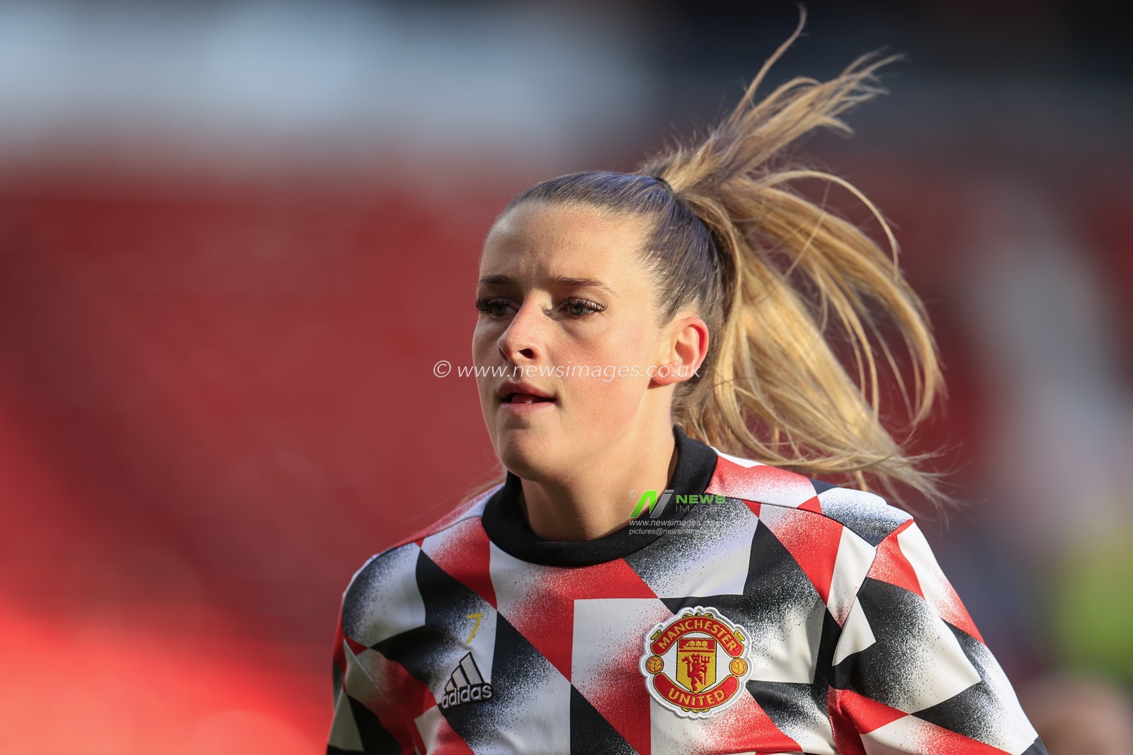 Ella Toone #7 of Manchester United during the warm up ahead of The FA Women's Super League match Manchester United Women vs Aston Villa Women at Old Trafford, Manchester, United Kingdom, 3rd December 2022

(Photo by Conor Molloy/News Images)