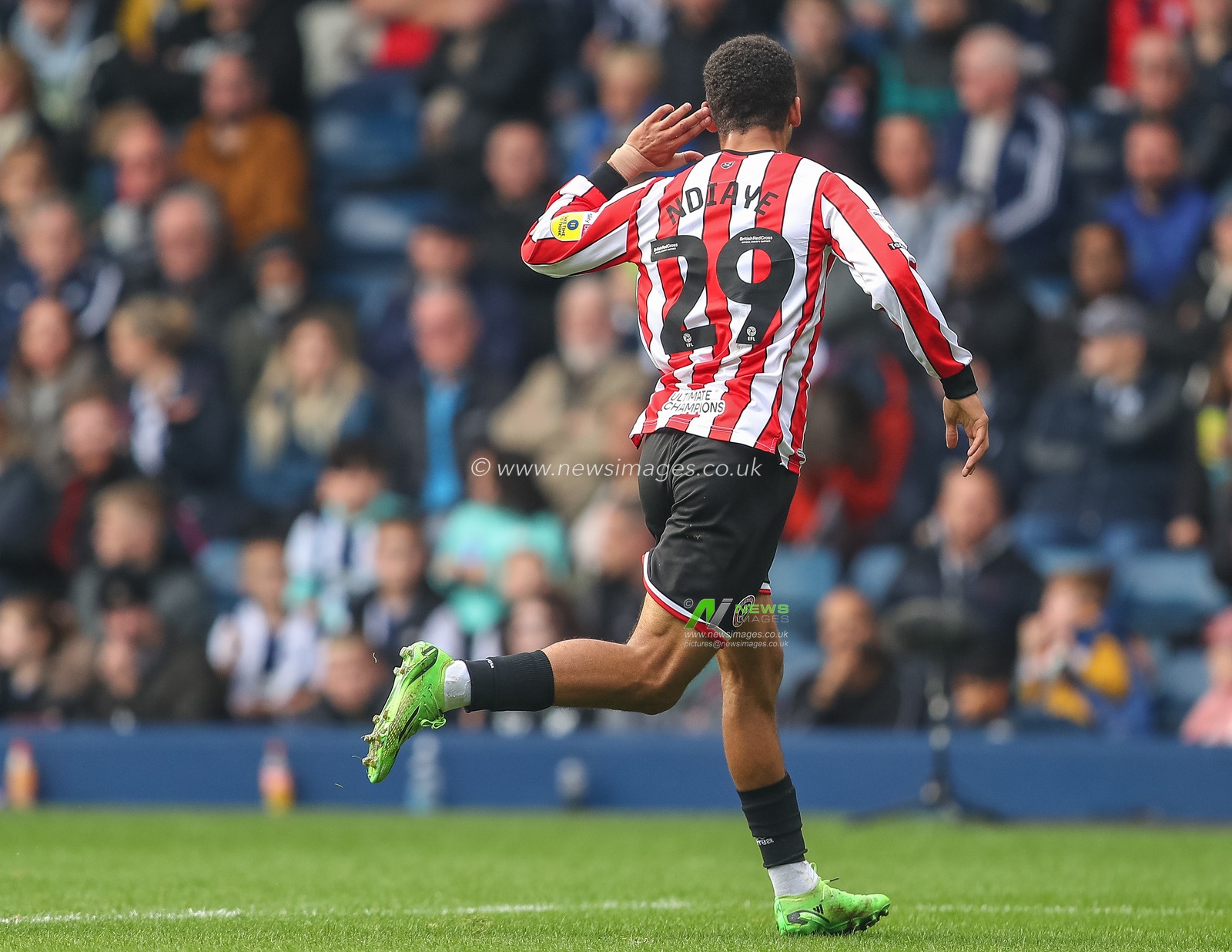 Iliman Ndiaye #29 of Sheffield United celebrates his goal to make it 0-1 during the Sky Bet Championship match West Bromwich Albion vs Sheffield United at The Hawthorns, West Bromwich, United Kingdom, 29th October 2022

(Photo by Gareth Evans/News Images)