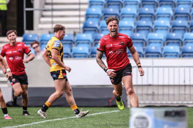 Chris Hankinson of Salford Red Devils celebrates his try during the Betfred Super League Round 18 match Salford Red Devils vs Castleford Tigers at Salford Community Stadium, Eccles, United Kingdom, 13th July 2025

(Photo by Alfie Cosgrove/News Images)