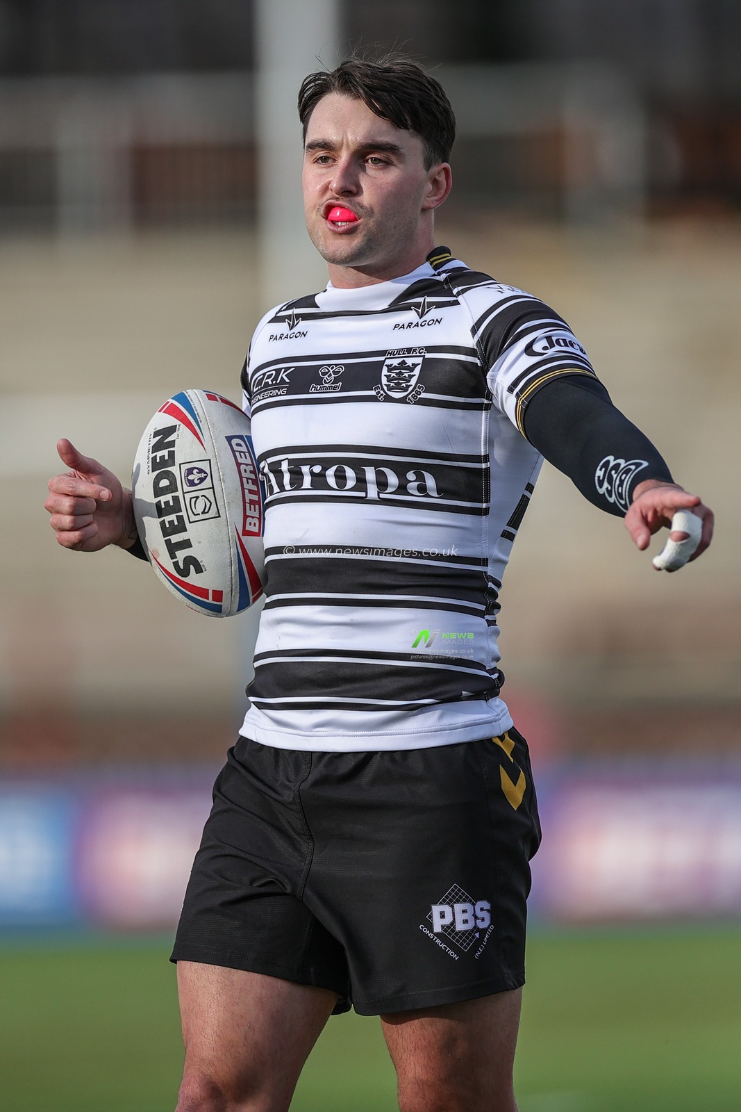 Tex Hoy #1 of Hull FC during the Rugby League Pre Season match Wakefield Trinity vs Hull FC at The Be Well Support Stadium, Wakefield, United Kingdom, 5th February 2023

(Photo by Mark Cosgrove/News Images)