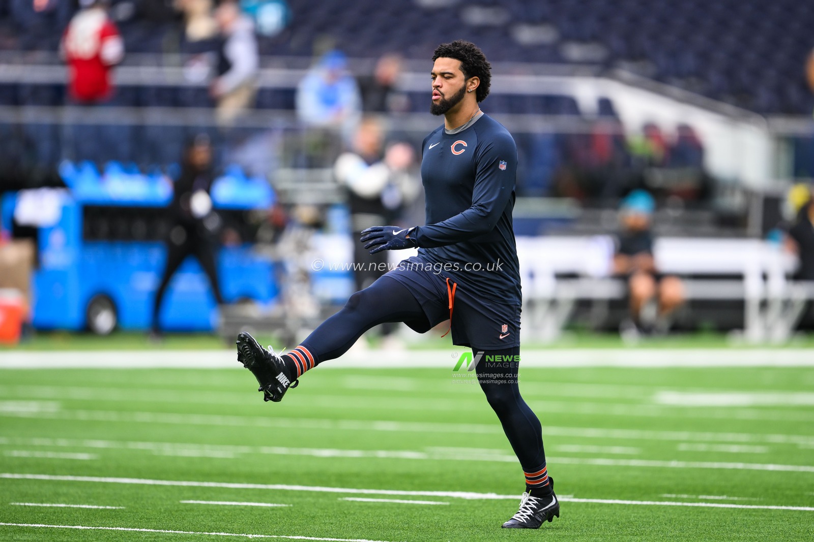 Caleb Williams of the Chicago Bears during pre game warm ups ahead of the Week 6 match Chicago Bears vs Jacksonville Jaguars at Tottenham Hotspur Stadium, London, United Kingdom, 13th October 2024

(Photo by Craig Thomas/News Images)