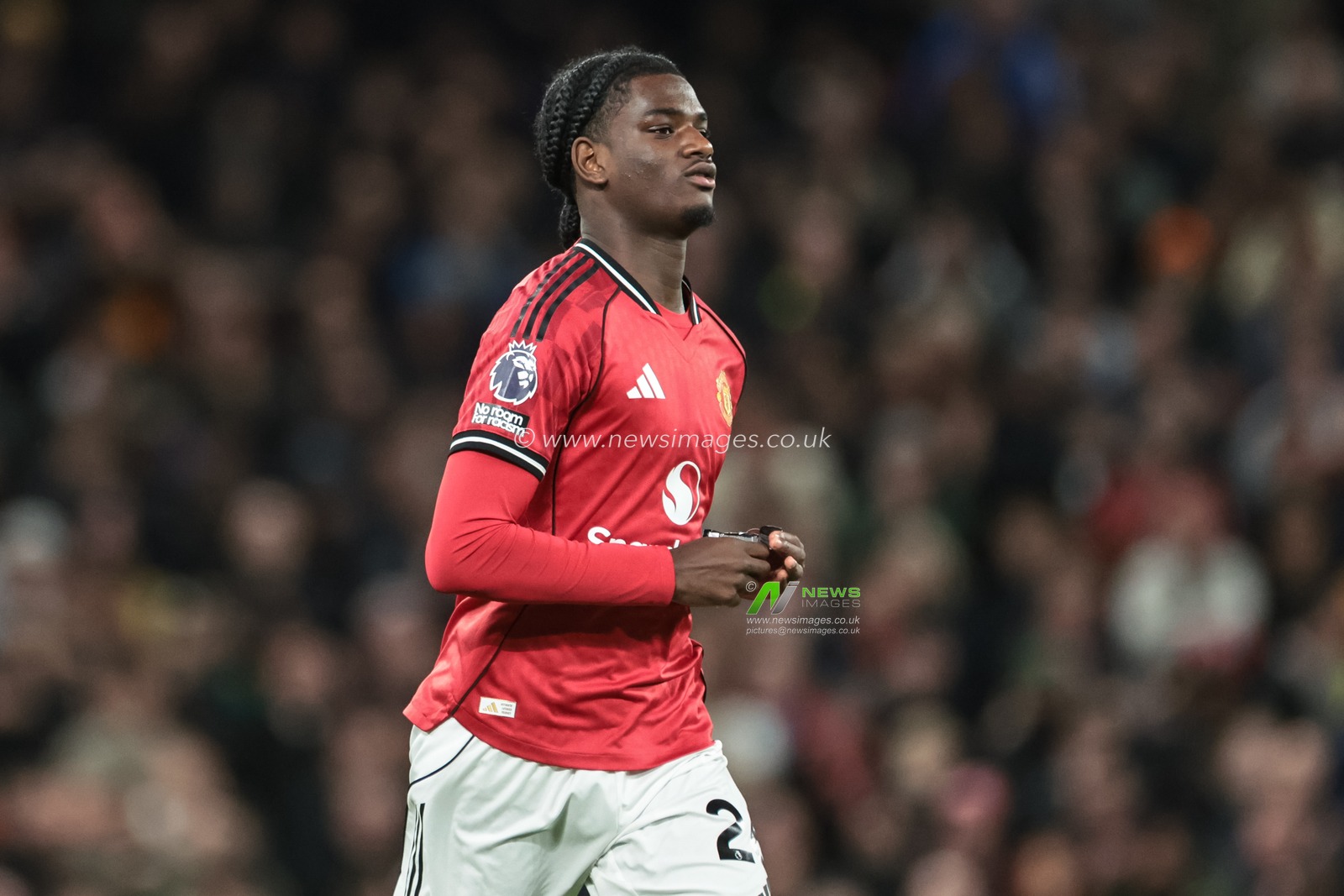 Ayden Heavenm of Manchester United during the Premier League match Manchester United vs Brighton and Hove Albion at Old Trafford, Manchester, United Kingdom, 25th October 2025

(Photo by Mark Cosgrove/News Images)
