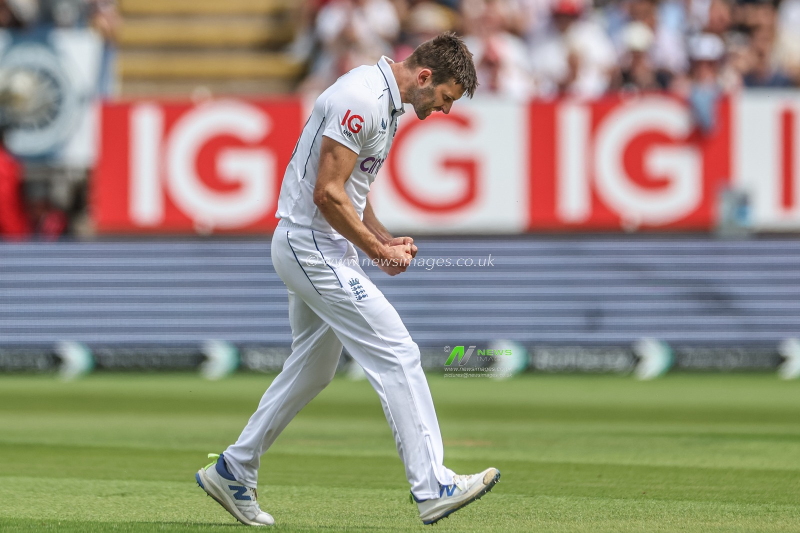 Mark Wood of England celebrates the wicket of Kirk McKenzie of West Indies during the 3rd Rothesay Test Match Day One match England vs West Indies at Edgbaston, Birmingham, United Kingdom, 26th July 2024

(Photo by Mark Cosgrove/News Images)