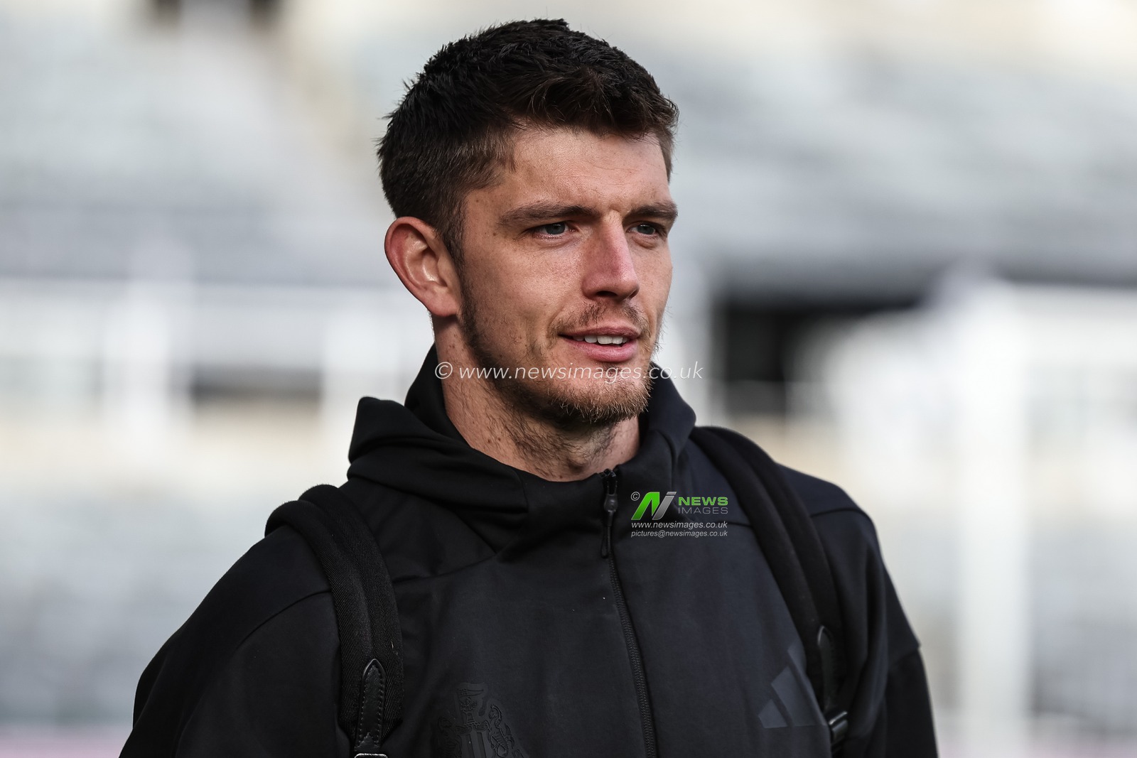 Nick Pope of Newcastle United arrives during the Premier League match Newcastle United vs Brighton and Hove Albion at St. James's Park, Newcastle, United Kingdom, 19th October 2024

(Photo by Mark Cosgrove/News Images)