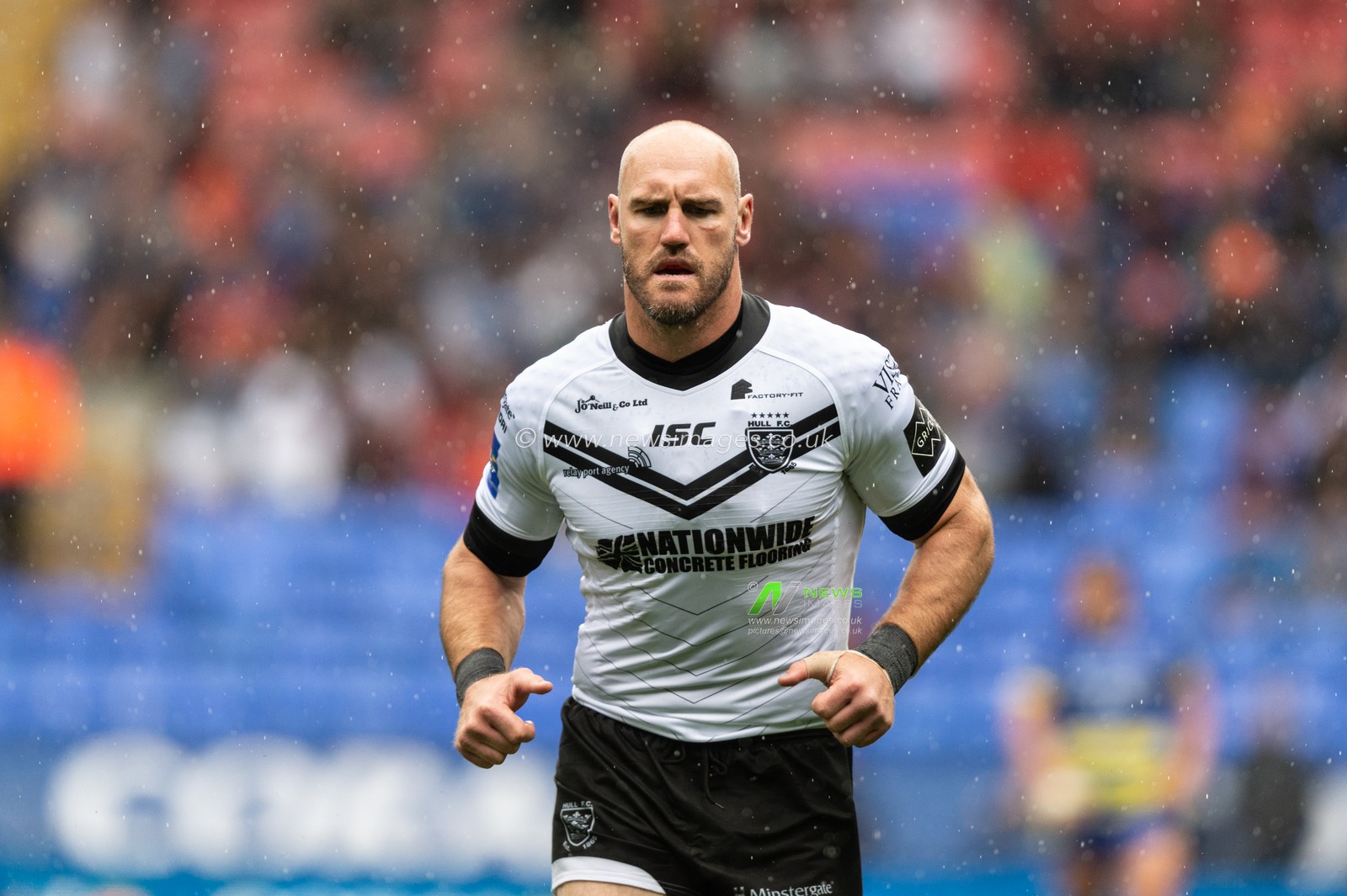 27th July 2019 , University of Bolton Stadium, Bolton, England; 2019 Coral Challenge Cup Semi-Final, Warrington Wolves vs Hull FC ; Gareth Ellis (34) of Hull FC during the game


Credit: Richard Long/News Images