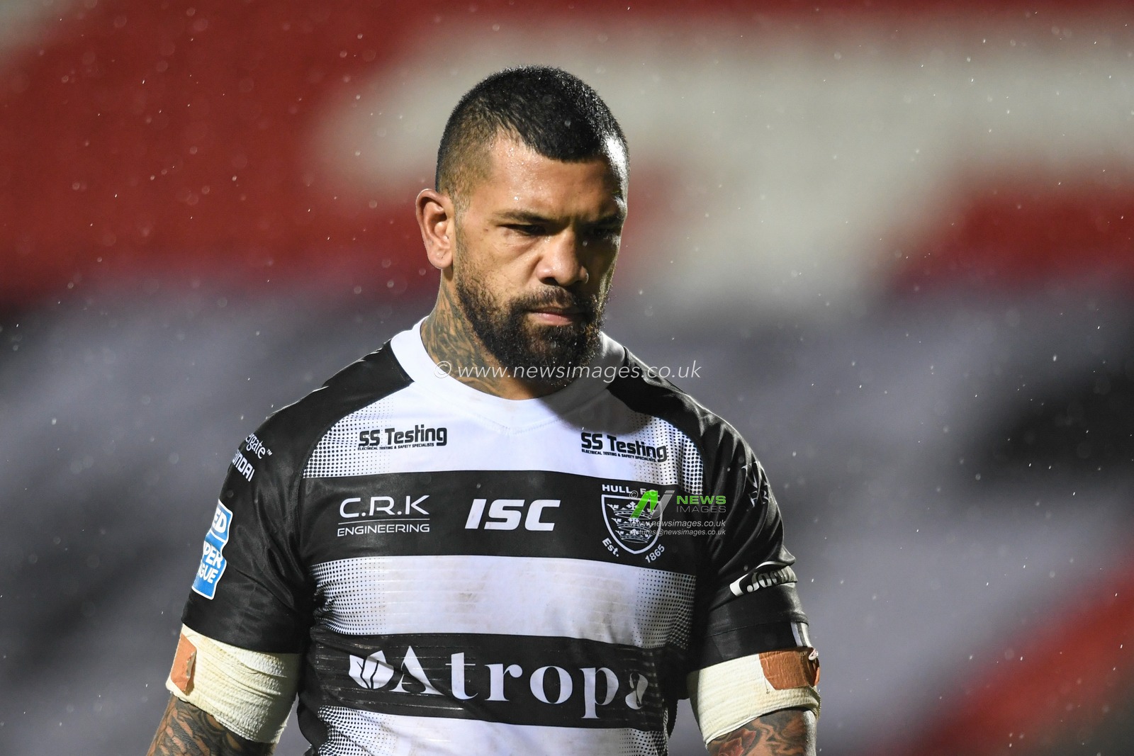 Manu Mau (12) of Hull FC in action during the game