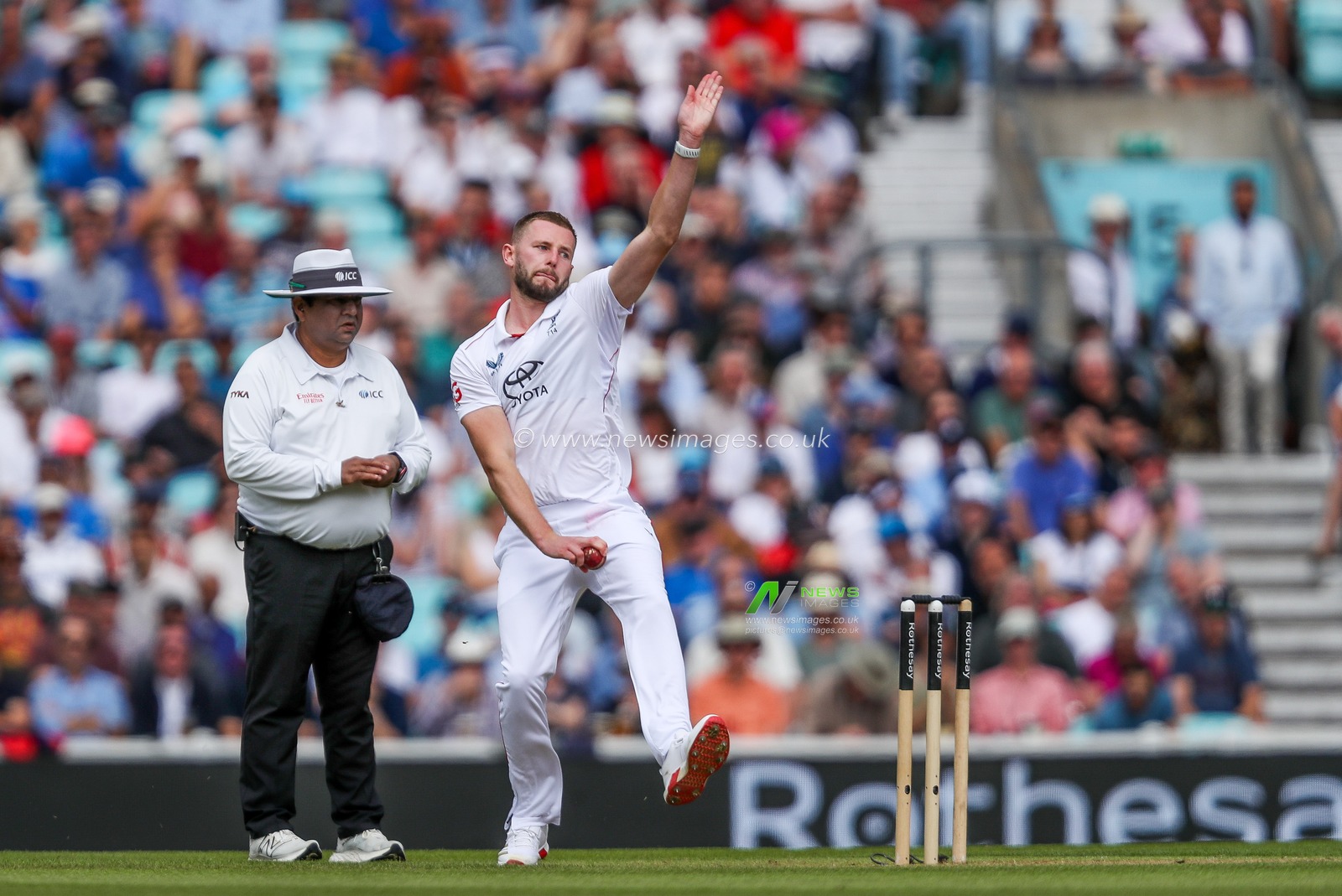 Gus Atkinson of England bowls during the 5th Rothesay Test Match Day 3 England vs India at The Kia Oval, London, United Kingdom, 2nd August 2025

(Photo by Izzy Poles/News Images)