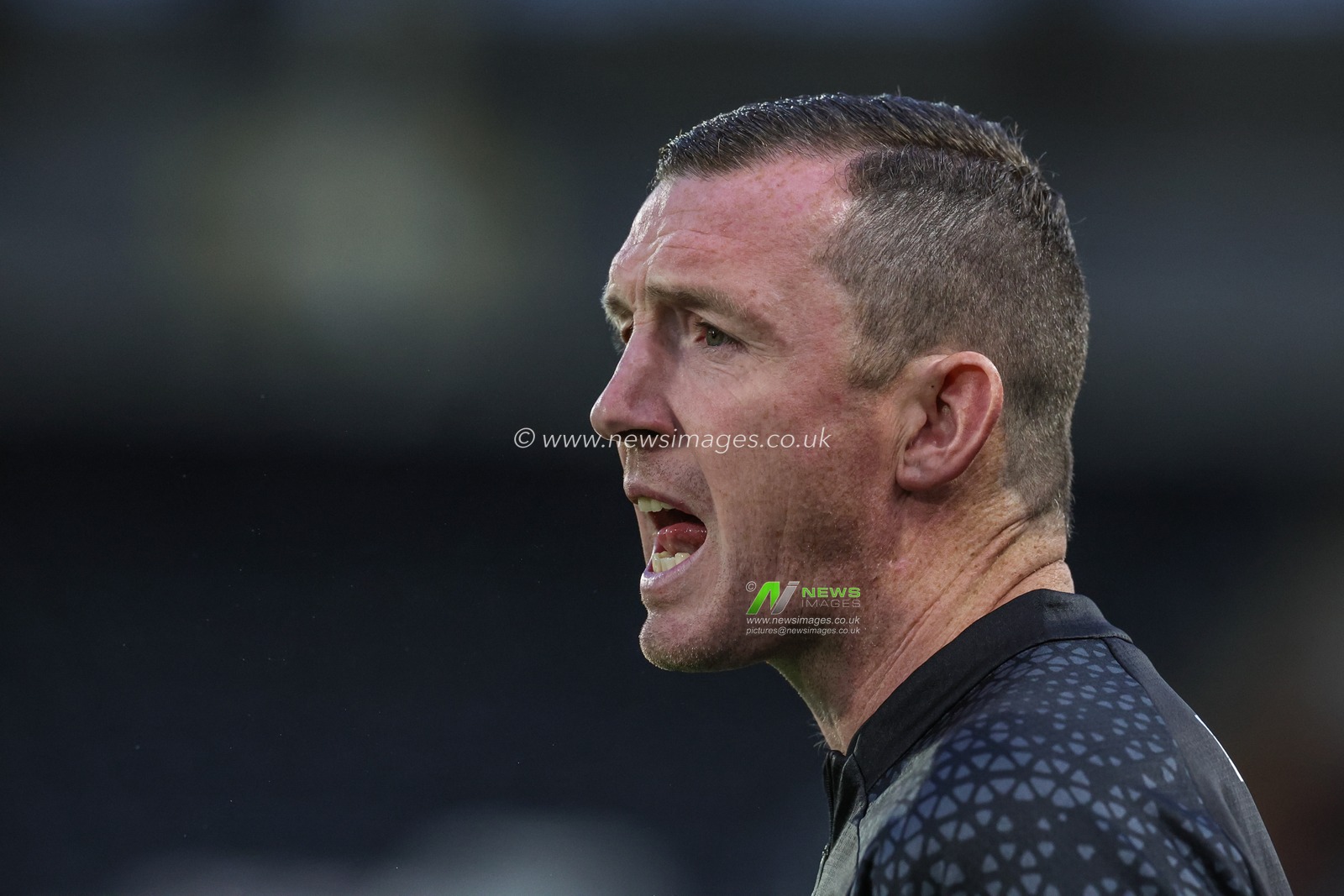 Neill Collins Head coach of Barnsley during the Pre-season friendly match Hull City vs Barnsley at MKM Stadium, Hull, United Kingdom, 18th July 2023

(Photo by Mark Cosgrove/News Images)