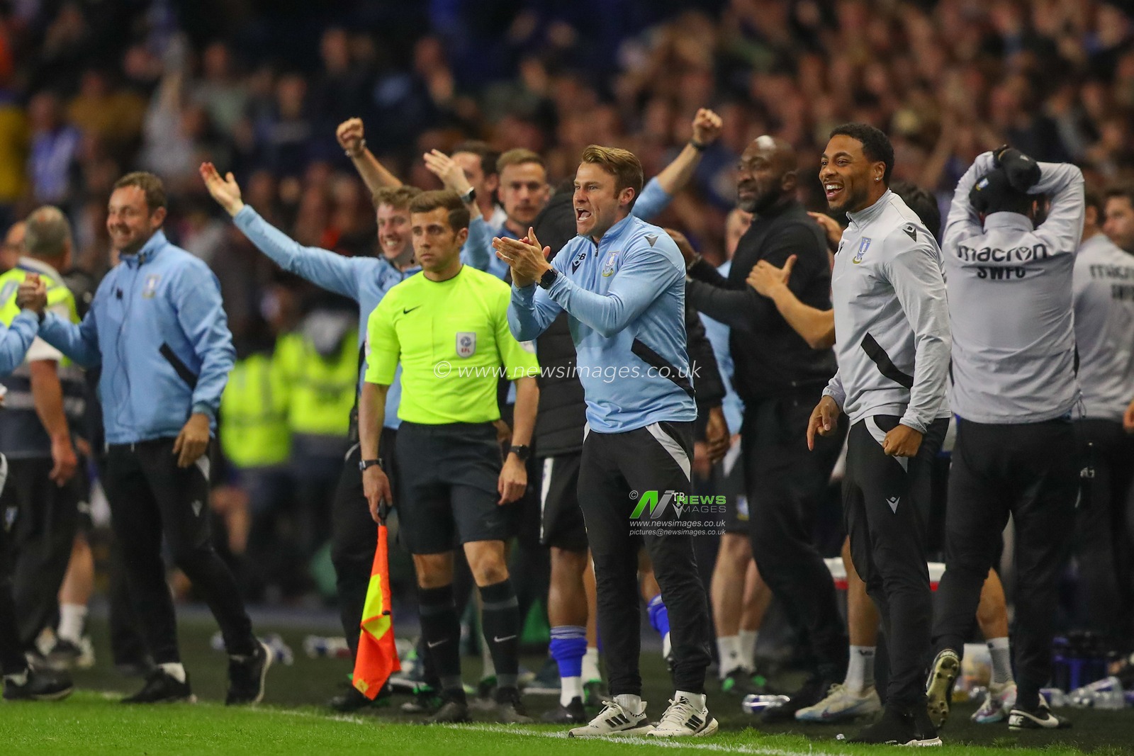 The Sheffield Wednesday bench and coaching staff celebrate the goal to make it 5-1 during the Sky Bet League 1 Play-off match Sheffield Wednesday vs Peterborough at Hillsborough, Sheffield, United Kingdom, 18th May 2023

(Photo by Gareth Evans/News Images)