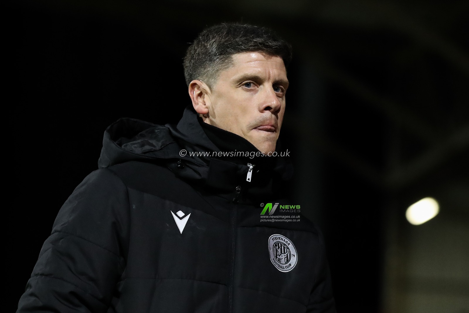 Alex Revell manager of Stevenage during the Sky Bet League 1 match Wrexham vs Stevenage at SToK Cae Ras, Wrexham, United Kingdom, 28th January 2025

(Photo by Gareth Evans/News Images)