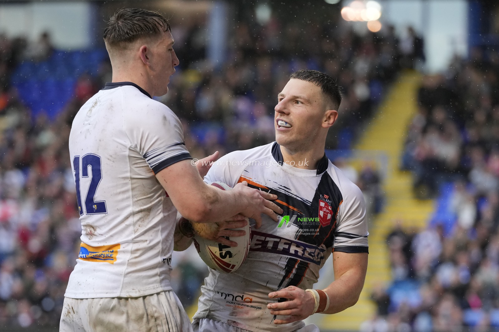 George Williams #6 of England =celebrates his try during the Mid Season International match England vs France at Halliwell Jones Stadium, Warrington, United Kingdom, 29th April 2023

(Photo by Steve Flynn/News Images)