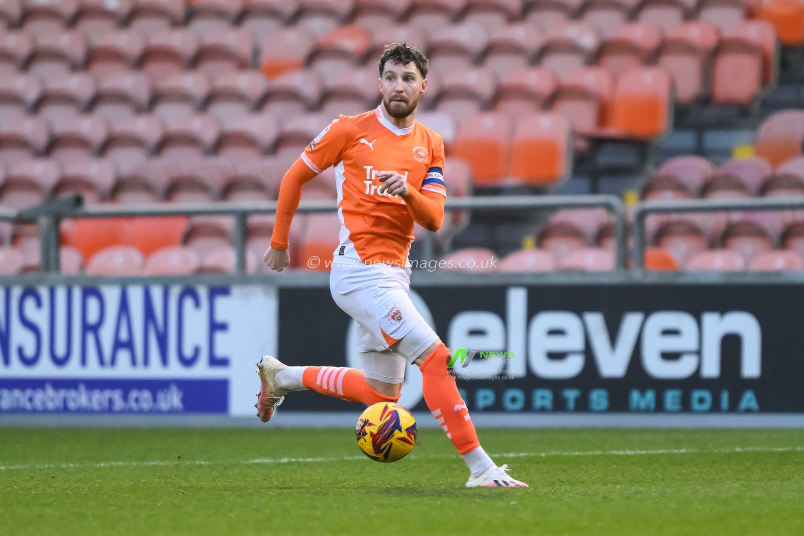 James Husband of Blackpool makes a break with the ball during the Sky Bet League 1 match Blackpool vs Stevenage at Bloomfield Road, Blackpool, United Kingdom, 21st December 2024

(Photo by Craig Thomas/News Images)