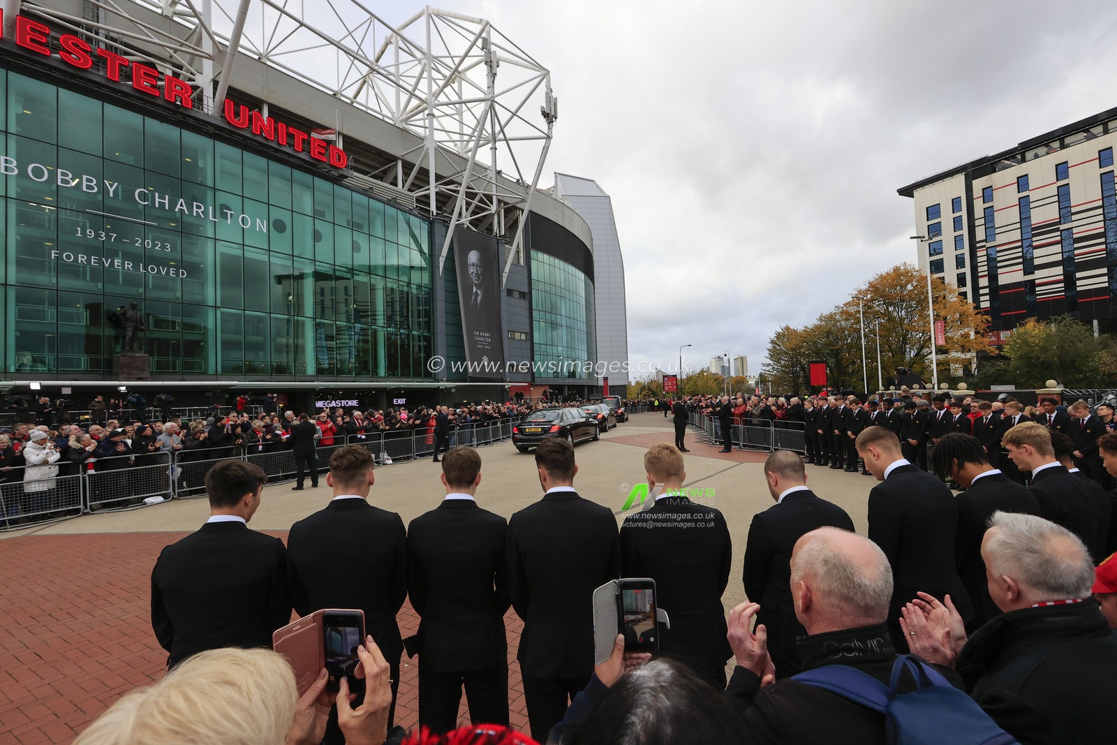 Bobby Charltons funeral procession at Old Trafford, Manchester, United Kingdom, 13th November 2023

(Photo by Conor Molloy/News Images)