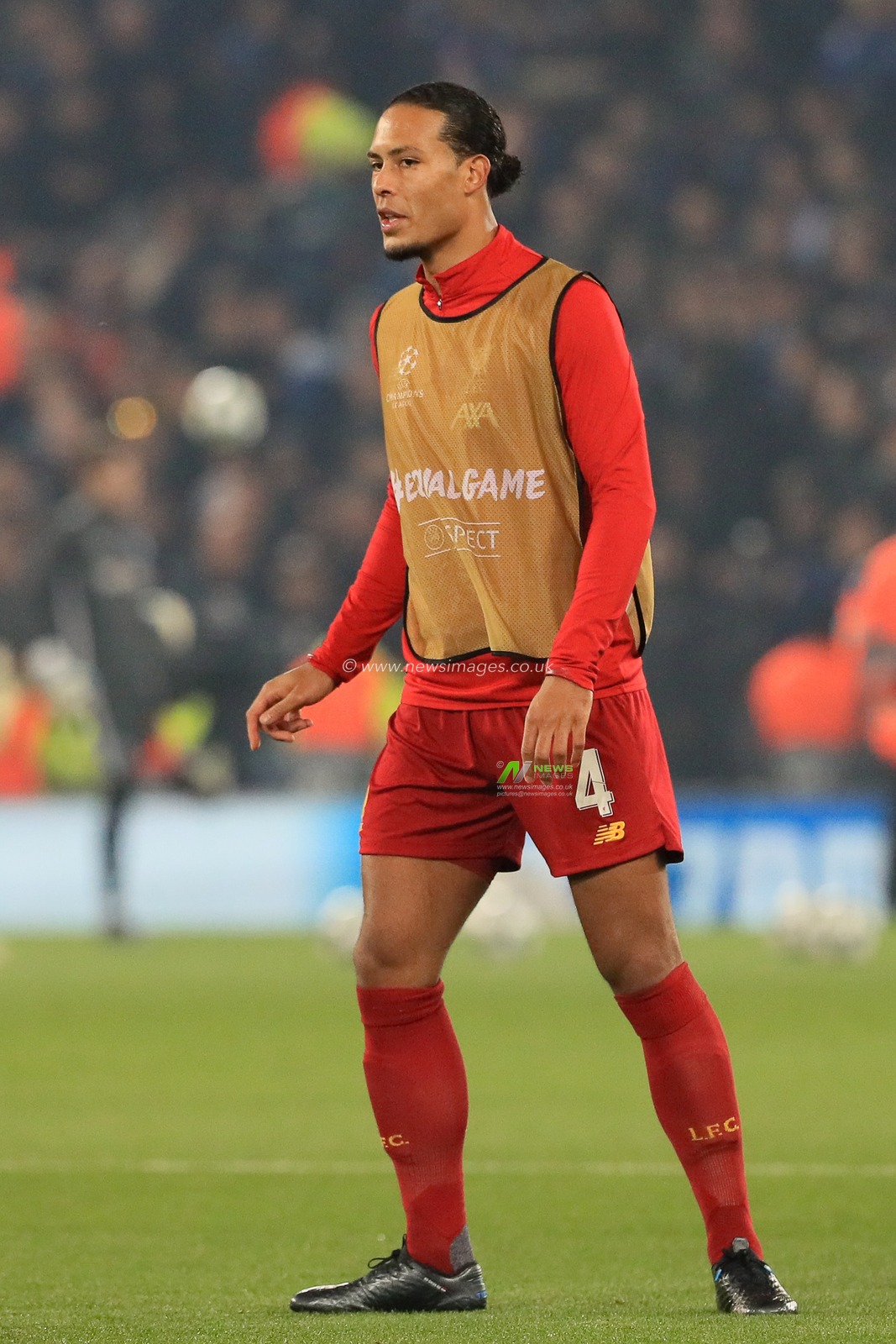 5th November 2019, Anfield, Liverpool, England; UEFA Champions League, Liverpool v KRC Genk : Virgil van Dijk (4) of Liverpool warms up 

Credit: Mark Cosgrove/News Images