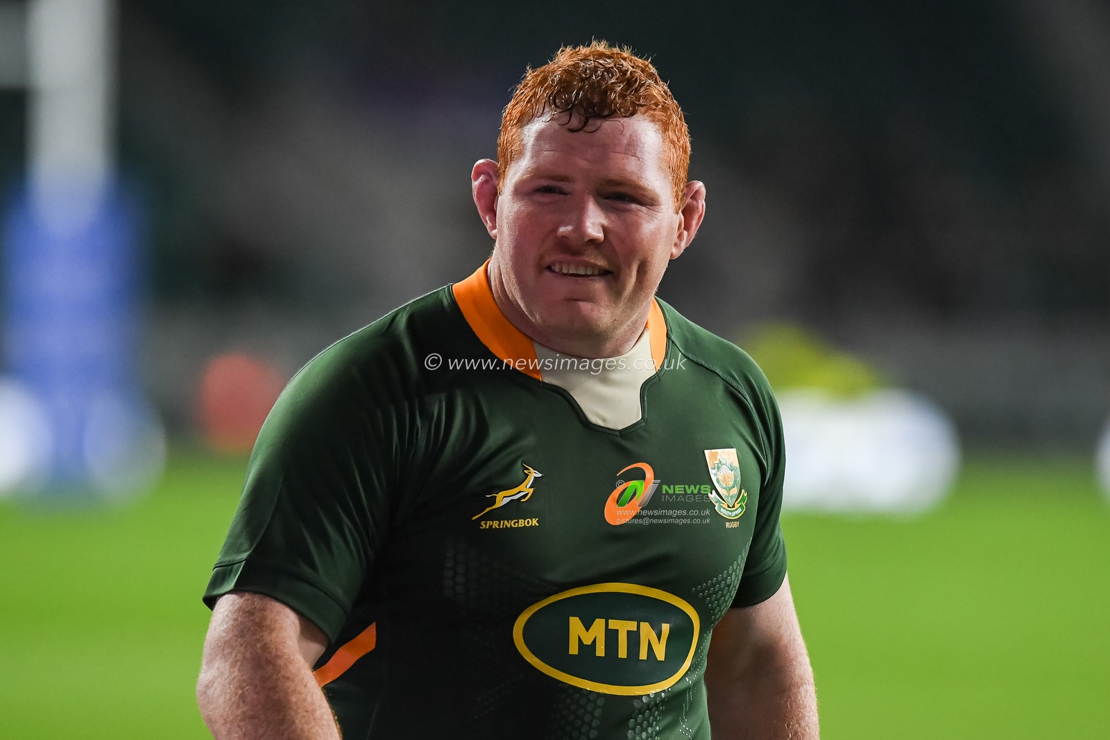 Steven Kitshoff of South Africa at the end of the Autumn internationals match England vs South Africa at Twickenham Stadium, Twickenham, United Kingdom, 26th November 2022

(Photo by Mike Jones/News Images)