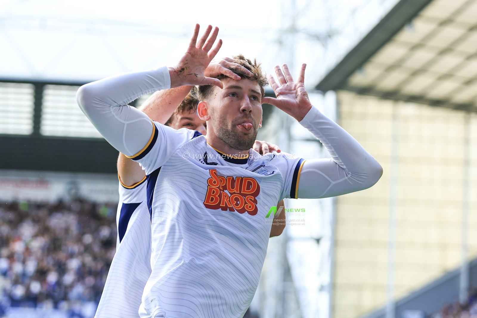 Callum Lang of Preston North End celebrates after scoring to make it 1-0 during the Sky Bet Championship match Preston North End vs Blackburn Rovers at Deepdale, Preston, United Kingdom on 05 September 2026

(Photo by Jorge Horsted/News Images)
