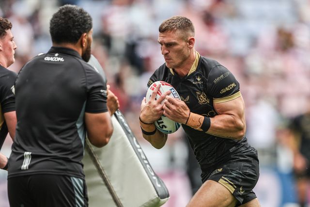 Jed Cartwright of Hull FC during pre-game warm up during the Betfred Super League Round 19 match Wigan Warriors vs Hull FC at The Brick Community Stadium, Wigan, United Kingdom, 19th July 2025

(Photo by Alfie Cosgrove/News Images)