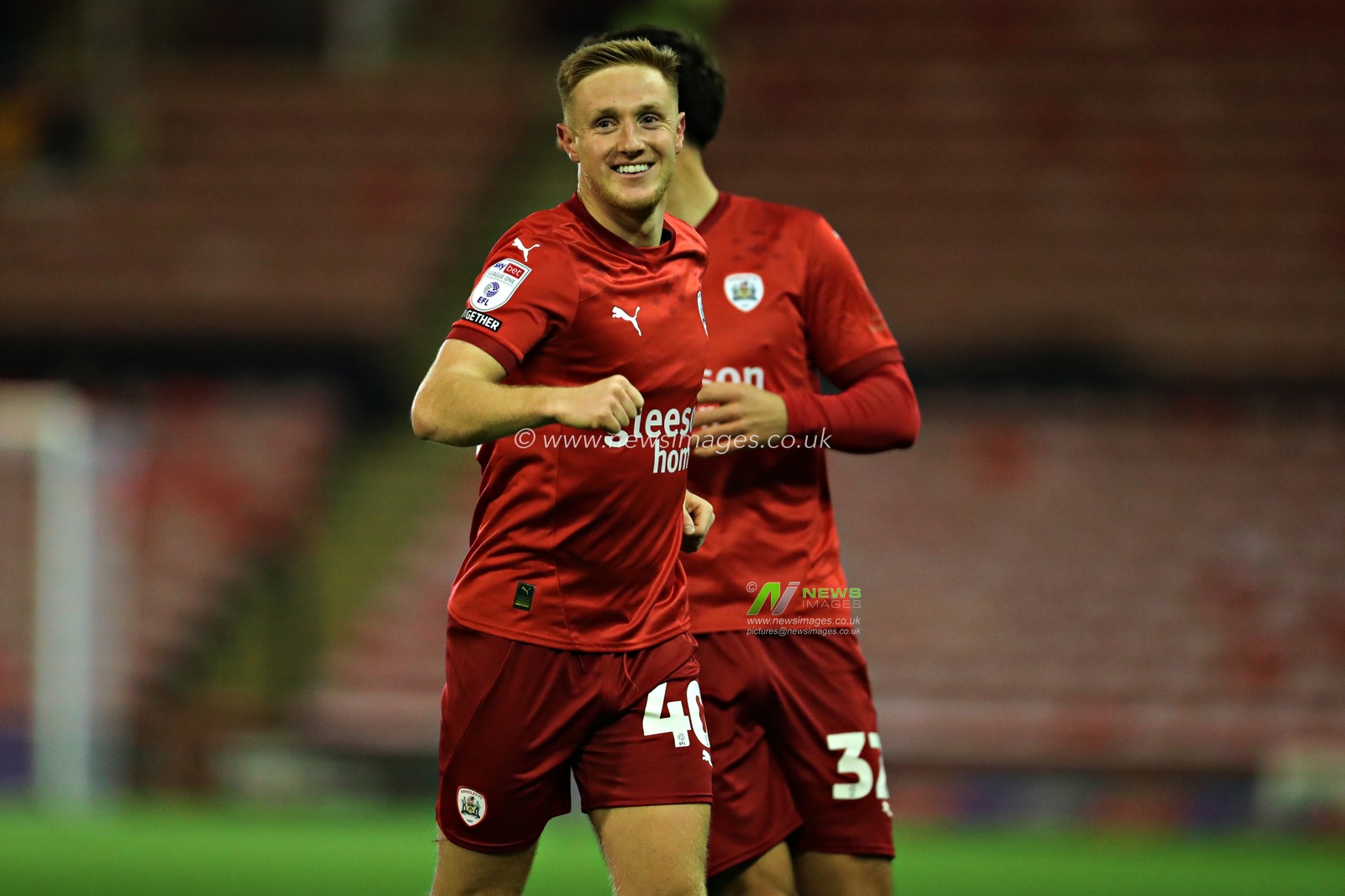 Barnsley's Davis Keillor-Dunn celebrates his goal during the Sky Bet League 1 match Barnsley vs Reading at Oakwell, Barnsley, United Kingdom, 26th November 2024

(Photo by Sam Eaden/News Images)