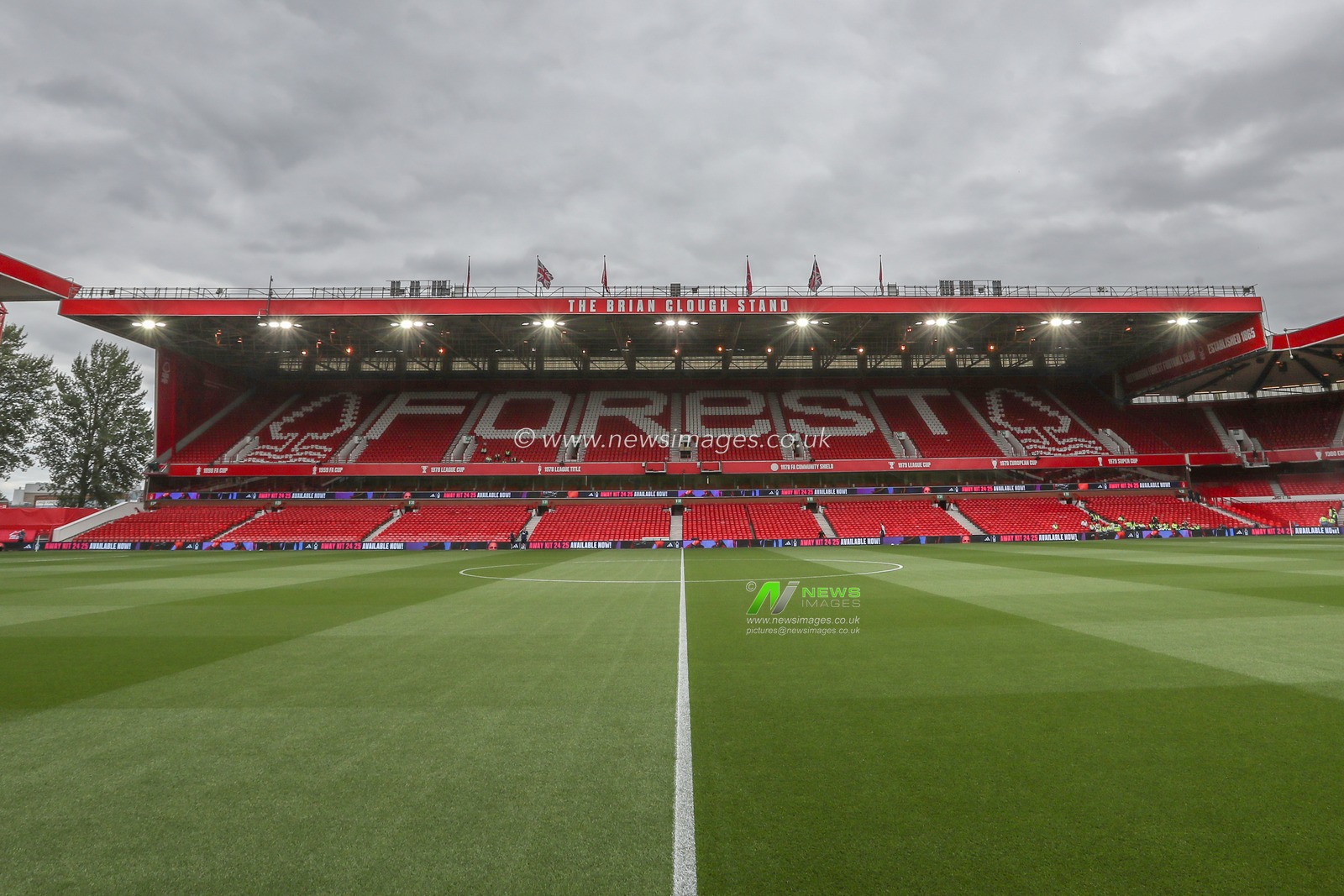 A general view of The City Ground during the Premier League match Nottingham Forest vs Bournemouth at City Ground, Nottingham, United Kingdom, 17th August 2024

(Photo by Alfie Cosgrove/News Images)