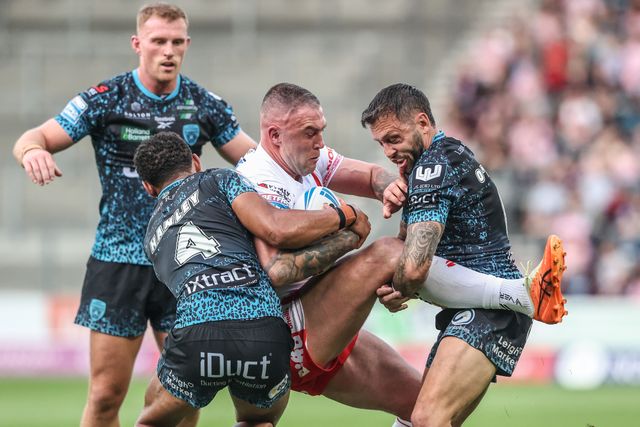 Betfred Super League round 19 St Helens v Leigh Leopards