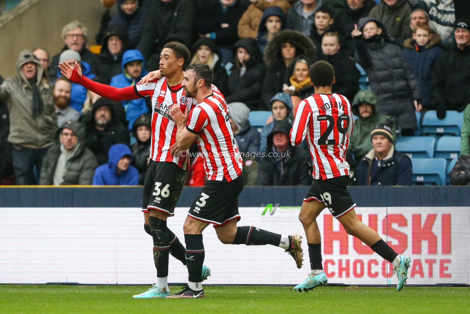 Daniel Jebbison #36 of Sheffield United celebrates his goal to make it 0-1 during the Emirates FA Cup Third Round match Millwall vs Sheffield United at The Den, London, United Kingdom, 7th January 2023

(Photo by Arron Gent/News Images)