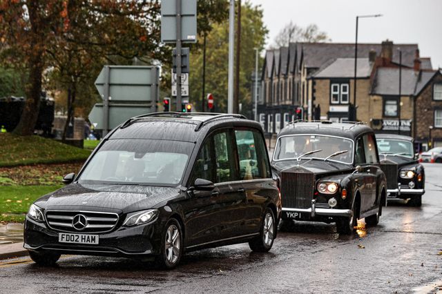 The hearse of Harold Dennis “Dickie” Bird OBE arrives at St Mary's Church on the day of his funeral, Barnsley, United Kingdom, 19th October 2025

(Photo by Alfie Cosgrove/News Images)
